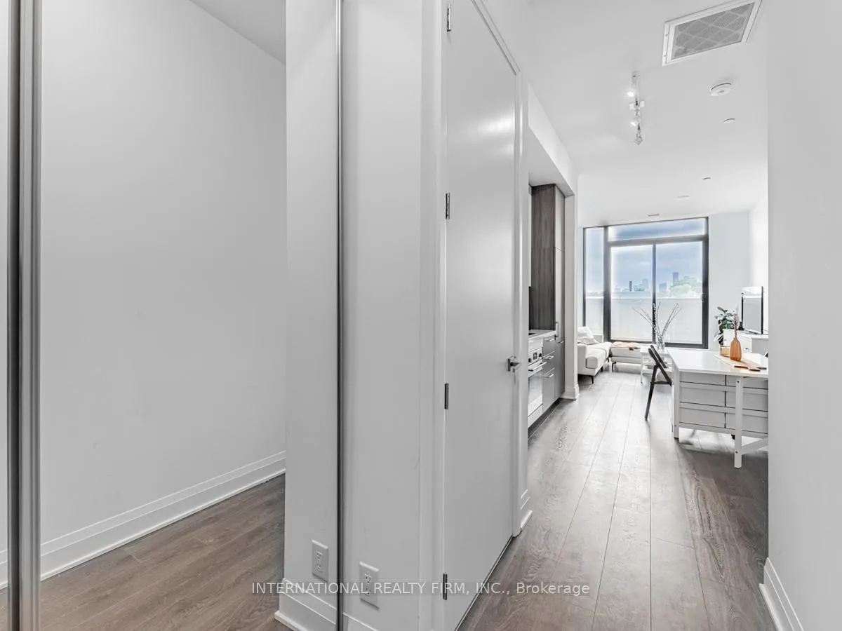 Photo 5 of Unit 207, 33 Frederick Todd Way W, Toronto, Leaside — HOMEH