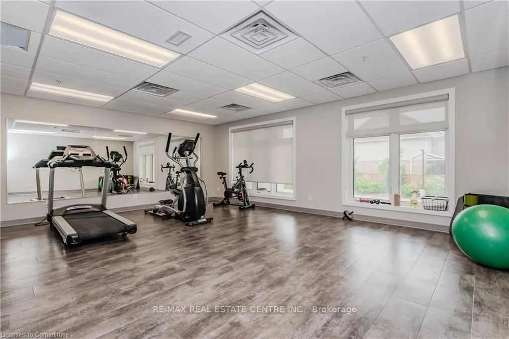Photo 7 of Unit 301, 175 Commonwealth Street, Kitchener — HOMEH