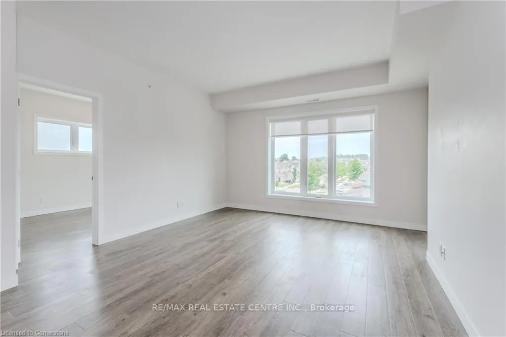 Photo 11 of Unit 301, 175 Commonwealth Street, Kitchener — HOMEH