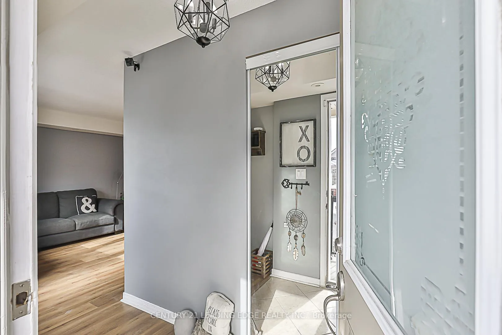 Photo 4 of 166 Louisbourg Way, Markham, Greensborough — HOMEH