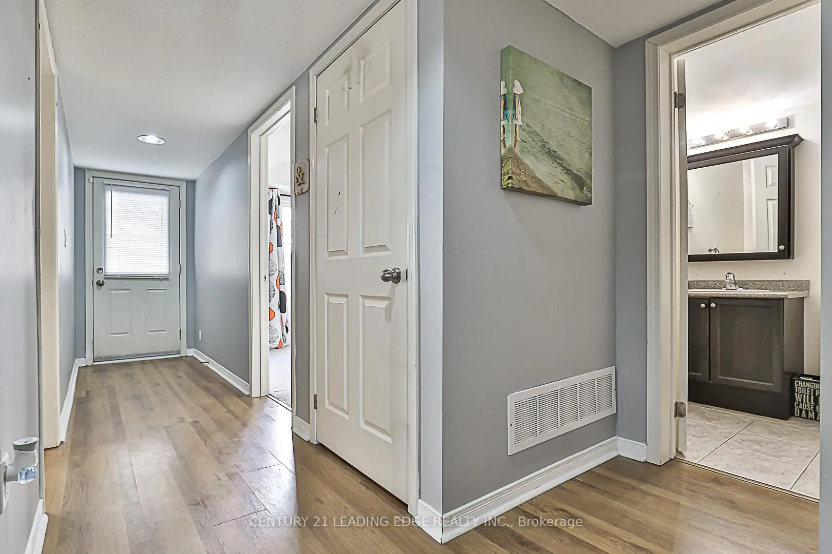Photo 23 of 166 Louisbourg Way, Markham, Greensborough — HOMEH