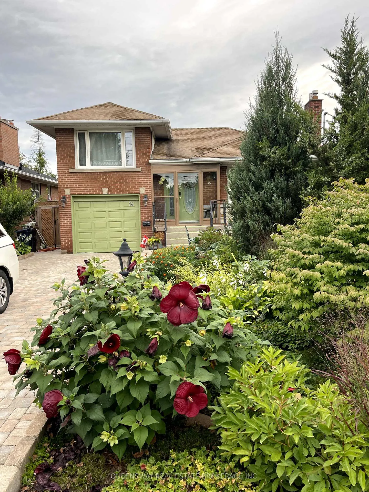 Photo 14 of 14 Oakfield Drive, Etobicoke, Stonegate-Queensway — HOMEH