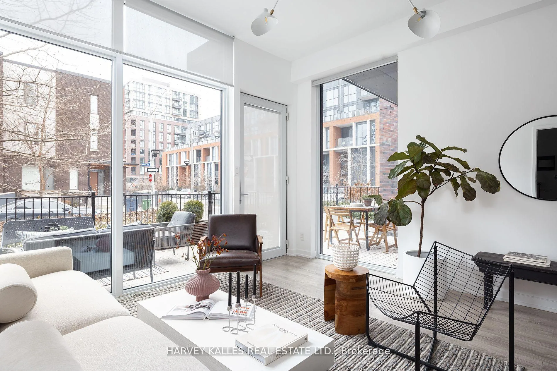 Photo 4 of 30 Wyatt Avenue, Toronto, Regent Park — HOMEH