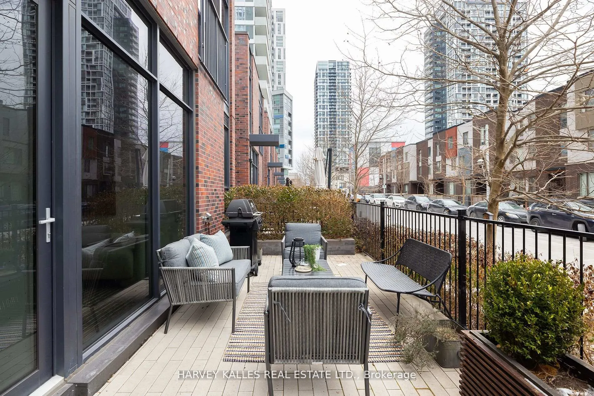Photo 20 of 30 Wyatt Avenue, Toronto, Regent Park — HOMEH