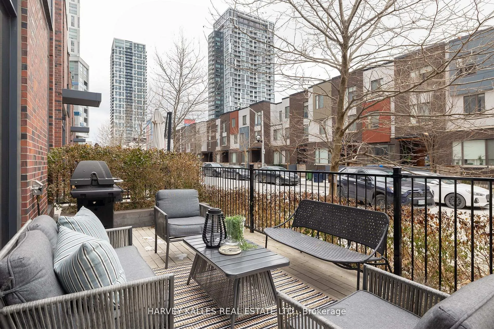 Photo 21 of 30 Wyatt Avenue, Toronto, Regent Park — HOMEH