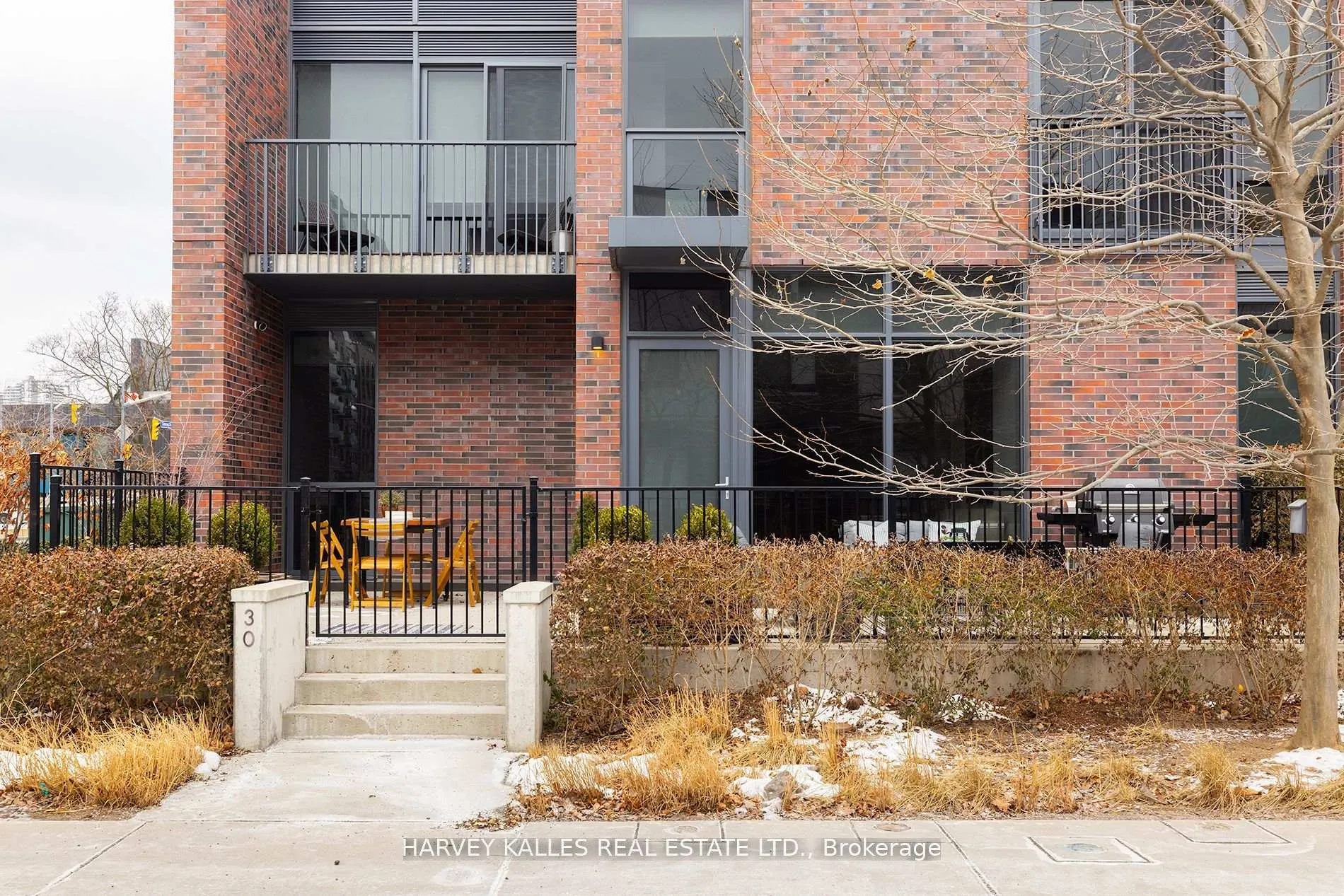 Photo 25 of 30 Wyatt Avenue, Toronto, Regent Park — HOMEH