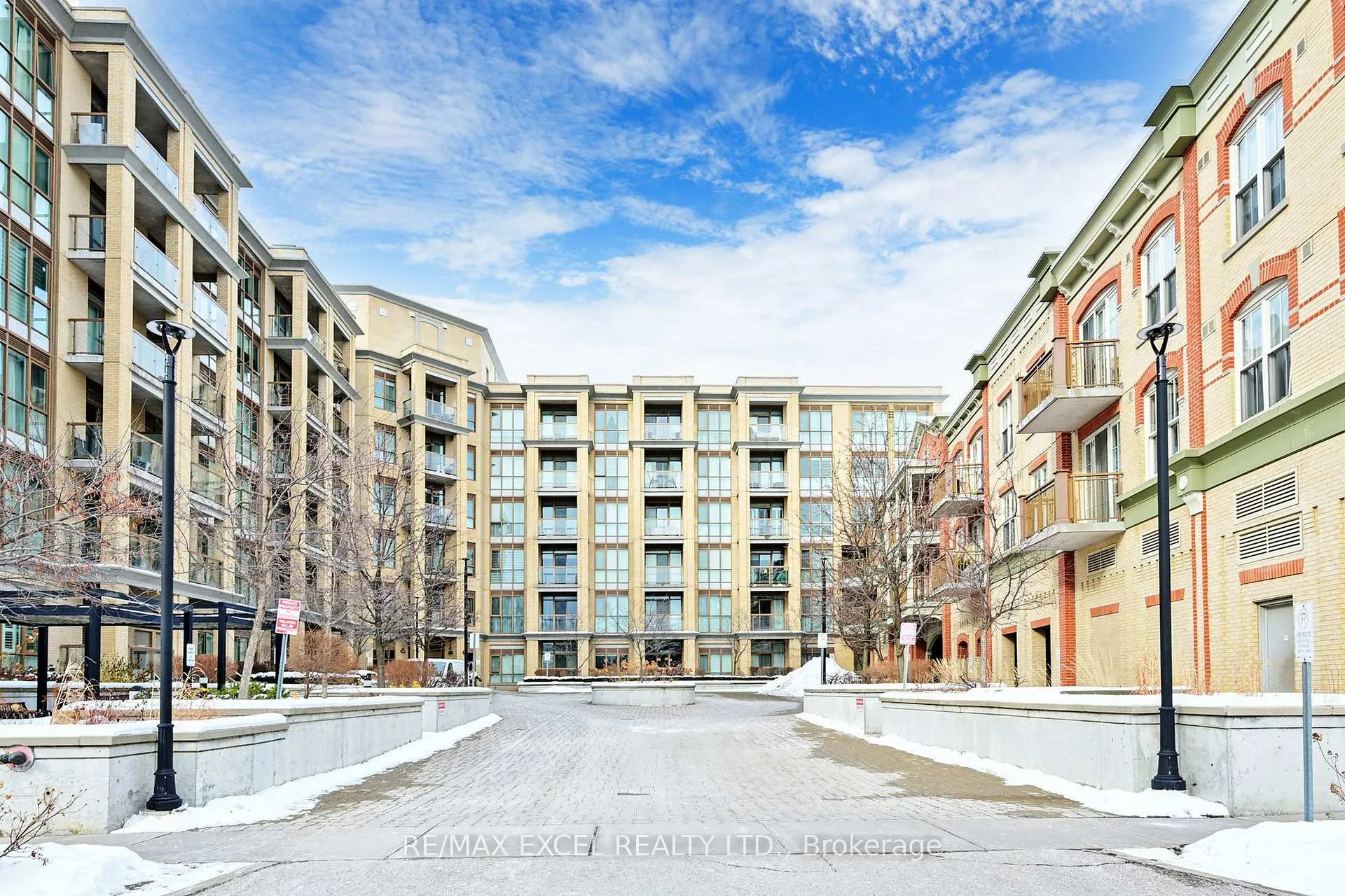 Front of Unit 113, 68 Main Street N