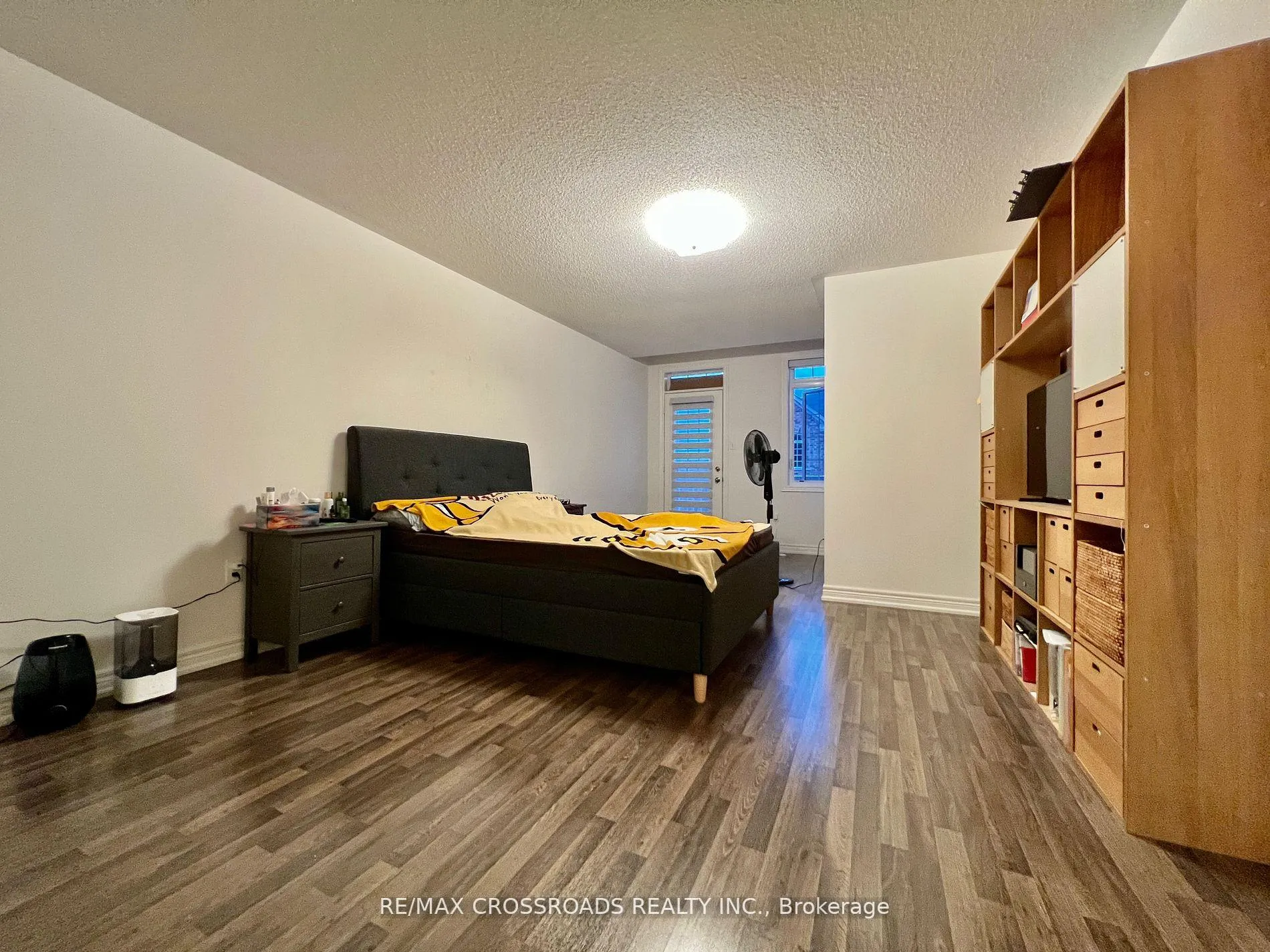 Photo 17 of 26 Spiv Grove Way, Markham, Greensborough — HOMEH