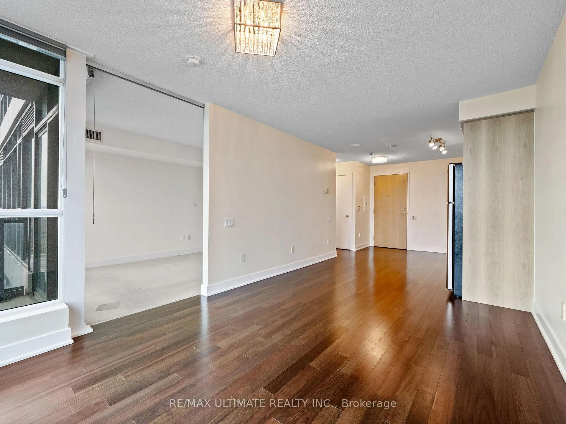 Photo 12 of Unit 1204, 1048 Broadview Avenue, Toronto, Broadview North — HOMEH
