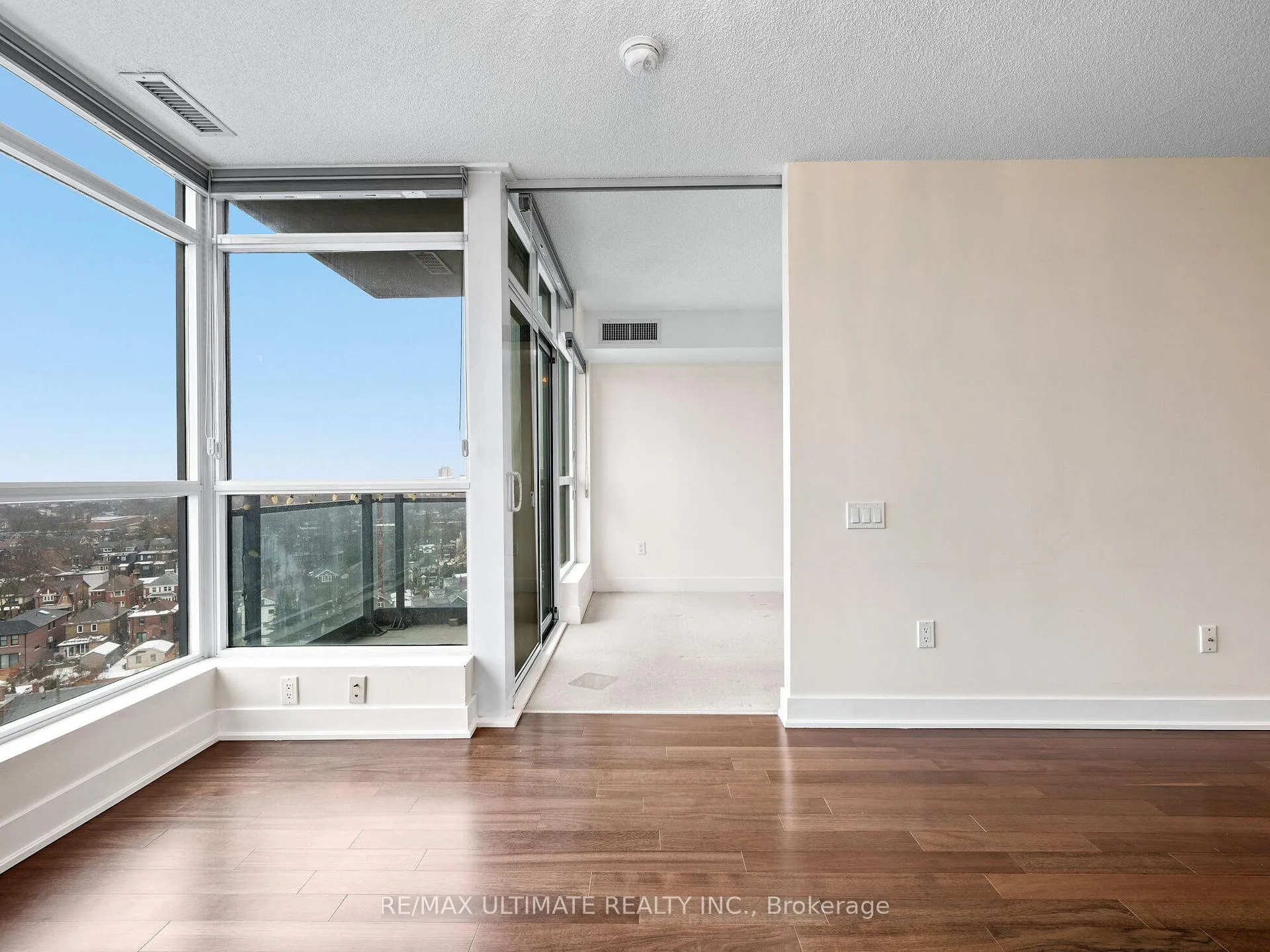 Photo 18 of Unit 1204, 1048 Broadview Avenue, Toronto, Broadview North — HOMEH