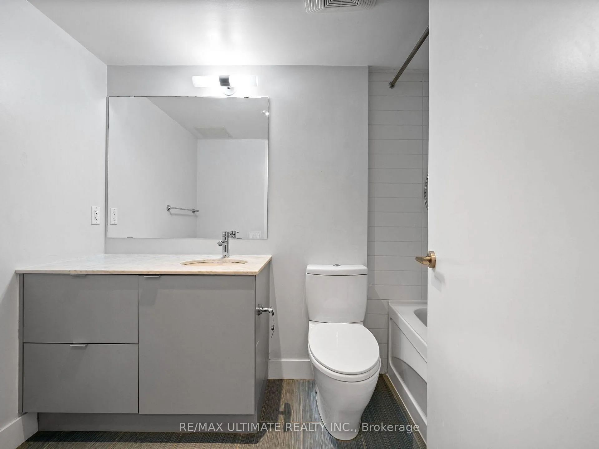 Photo 24 of Unit 1204, 1048 Broadview Avenue, Toronto, Broadview North — HOMEH