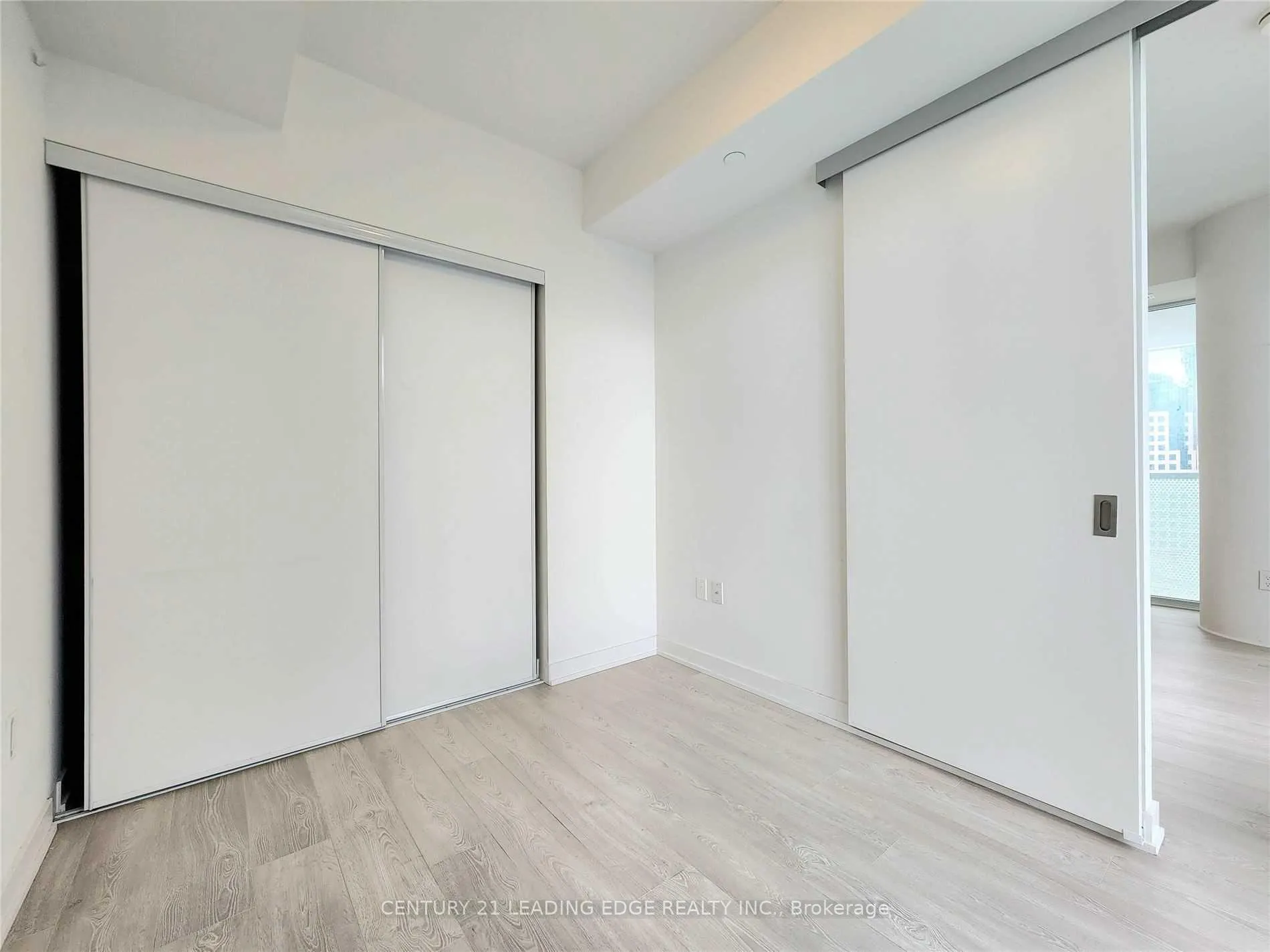 Photo 15 of Unit 1407, 15 Queens Quay E, Toronto, Waterfront Communities — HOMEH
