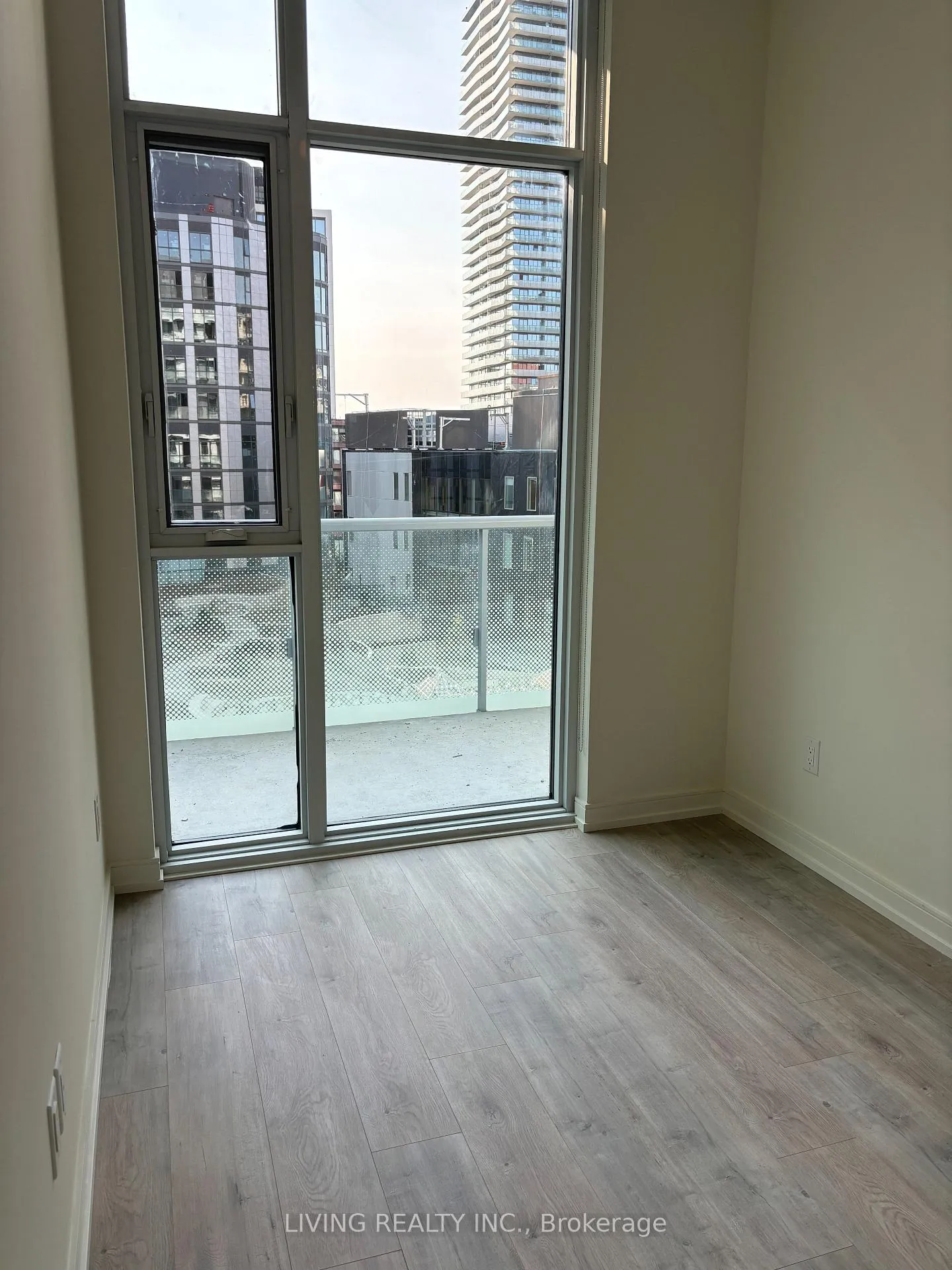 Photo 9 of Unit 617, 425 Front Street E, Toronto, Waterfront Communities — HOMEH