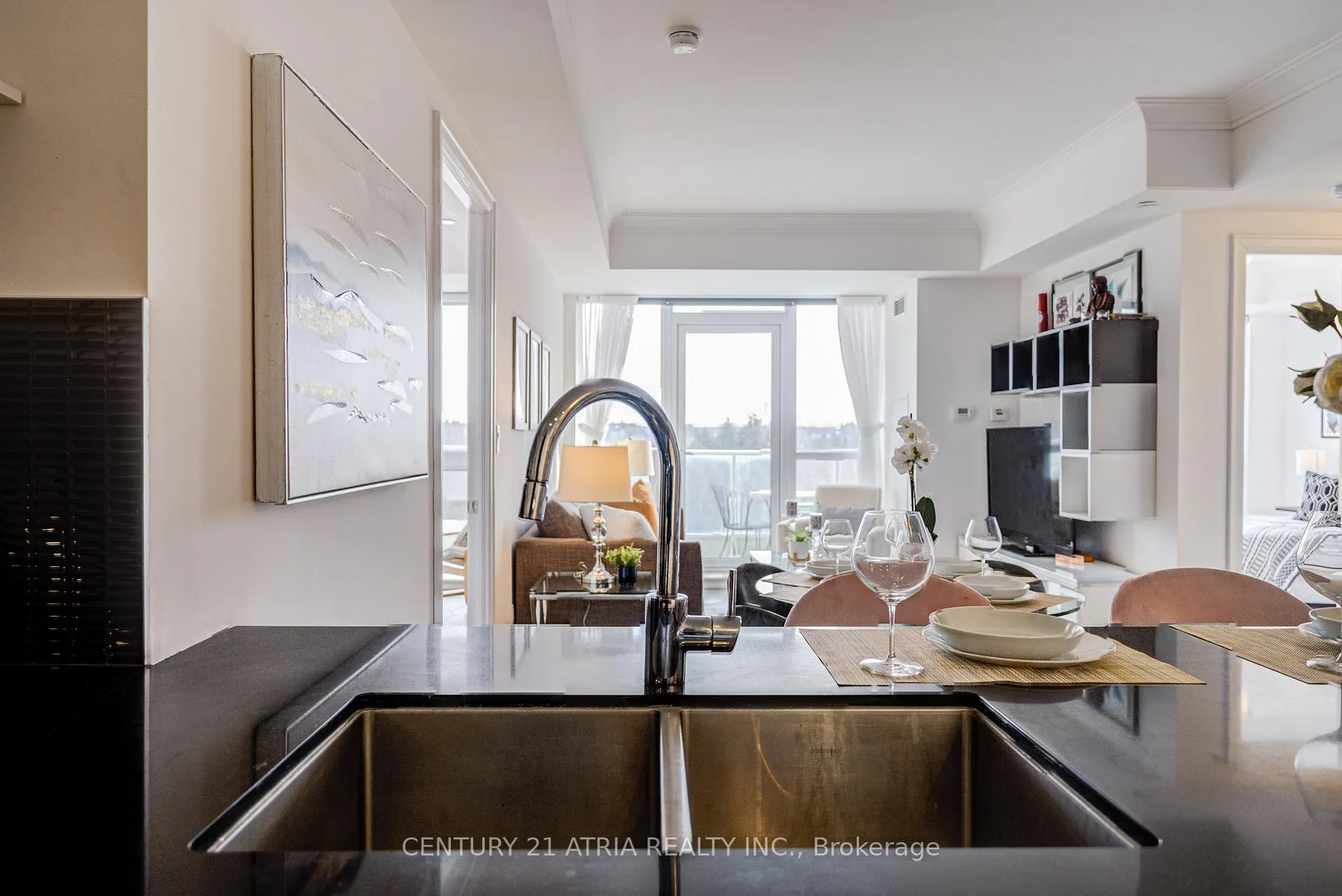 Photo 9 of Unit 501, 15 Stollery Pond Crescent, Markham, Angus Glen — HOMEH