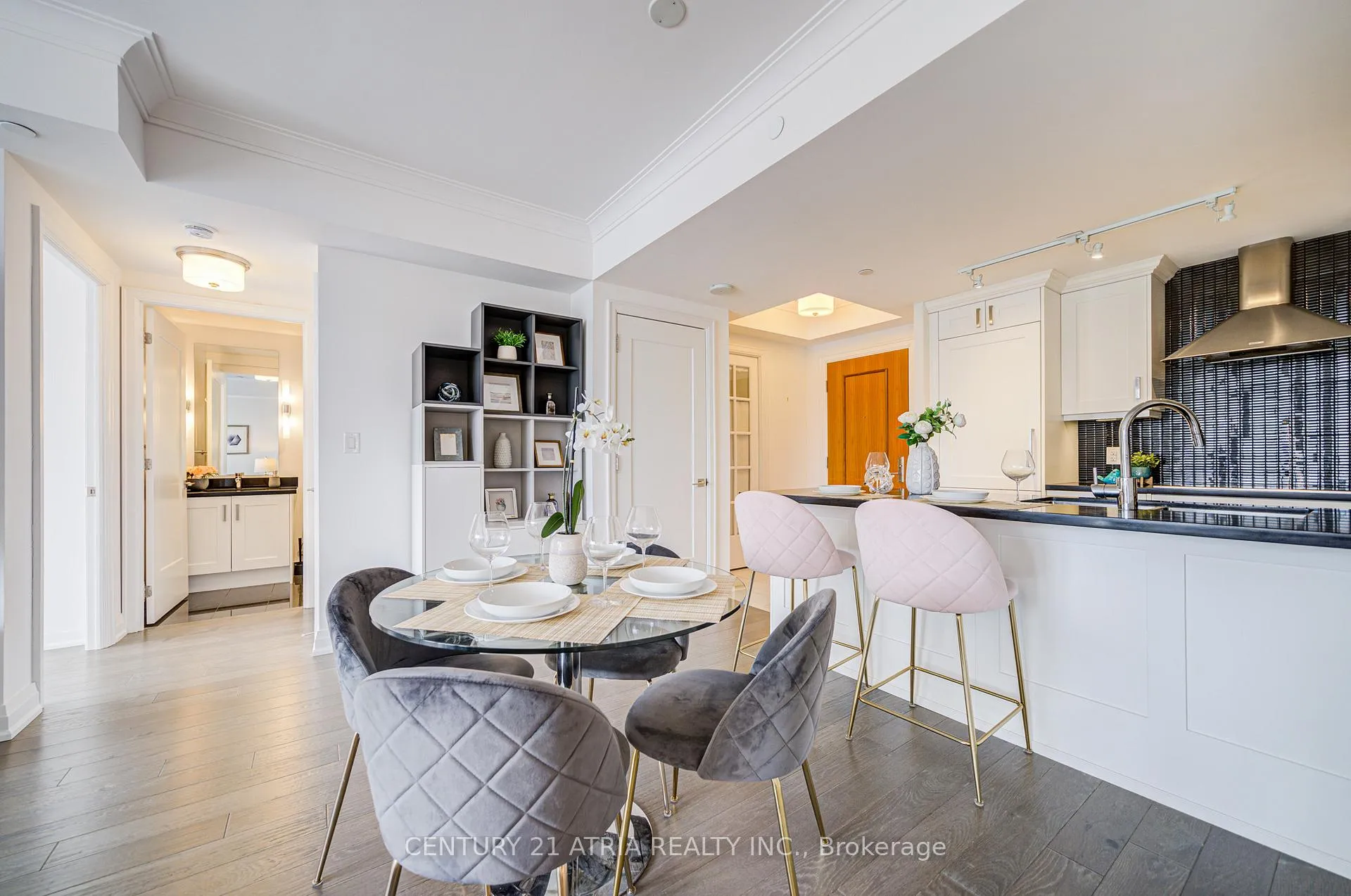 Photo 13 of Unit 501, 15 Stollery Pond Crescent, Markham, Angus Glen — HOMEH