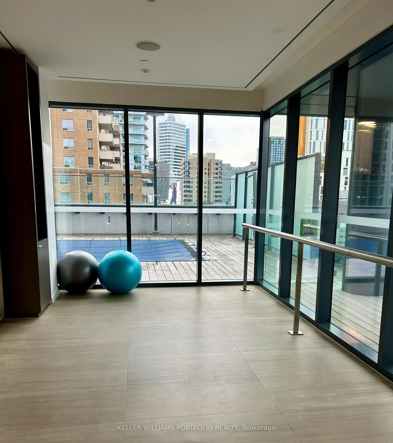 Photo 17 of Unit 3909, 159 Dundas Street E, Toronto, Church-Yonge Corridor — HOMEH