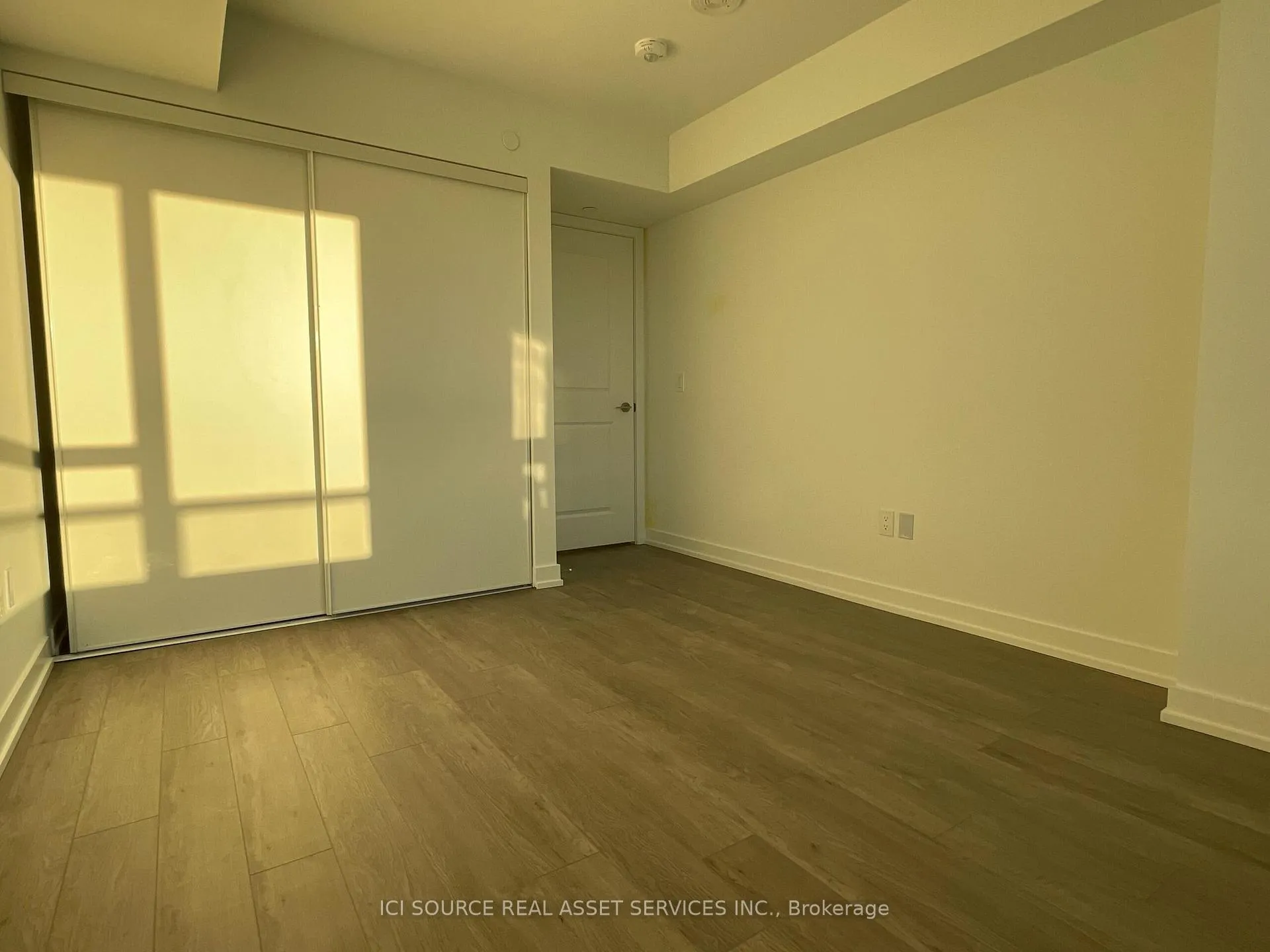 Photo 7 of Unit 1801, 1435 Celebration Drive, Pickering, Bay Ridges — HOMEH