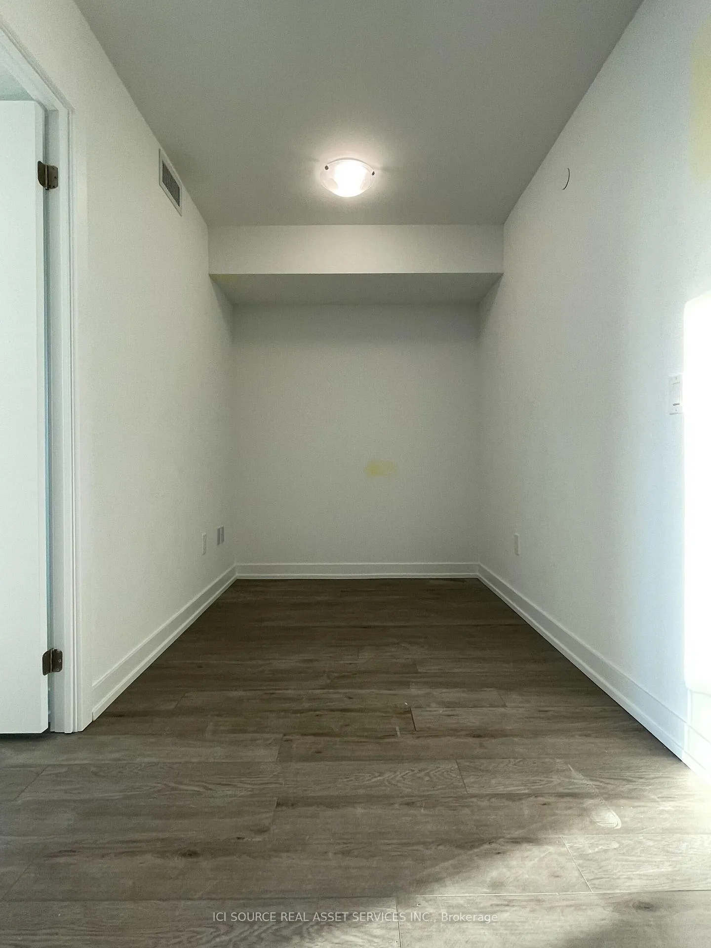 Photo 8 of Unit 1801, 1435 Celebration Drive, Pickering, Bay Ridges — HOMEH