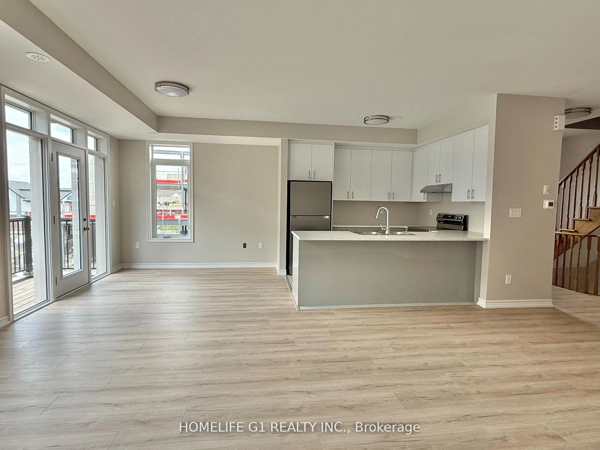 Photo 6 of 61 Springdale Avenue, Caledon, Rural Caledon — HOMEH