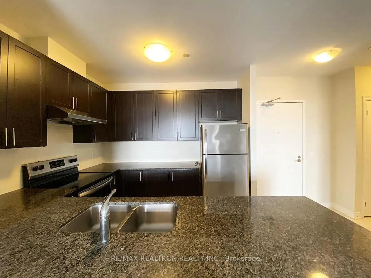 Photo 4 of Unit 509, 7325 Markham Road, Markham, Cedarwood — HOMEH