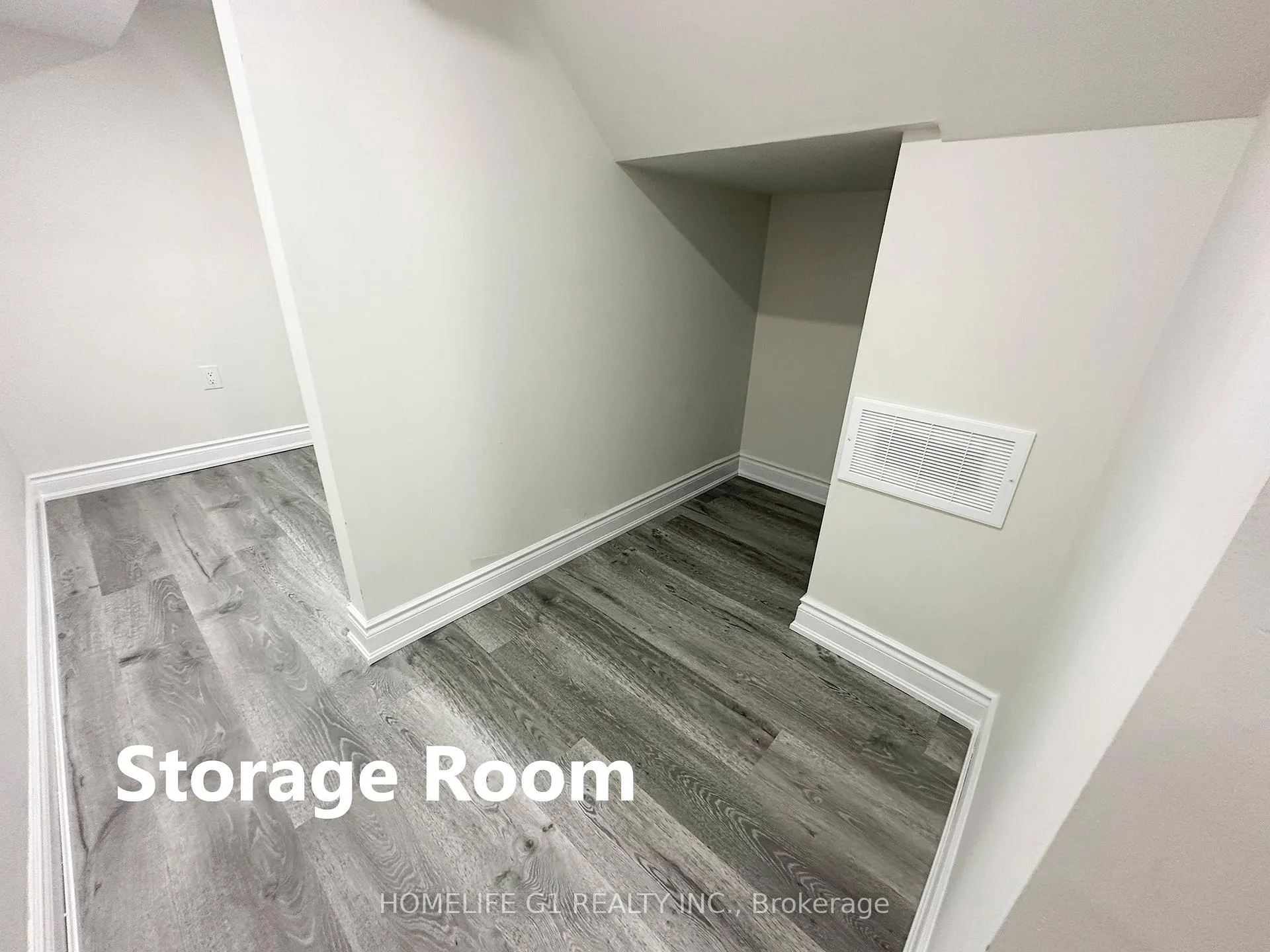 Photo 12 of 118 Watermill Street, Kitchener, Doon South — HOMEH