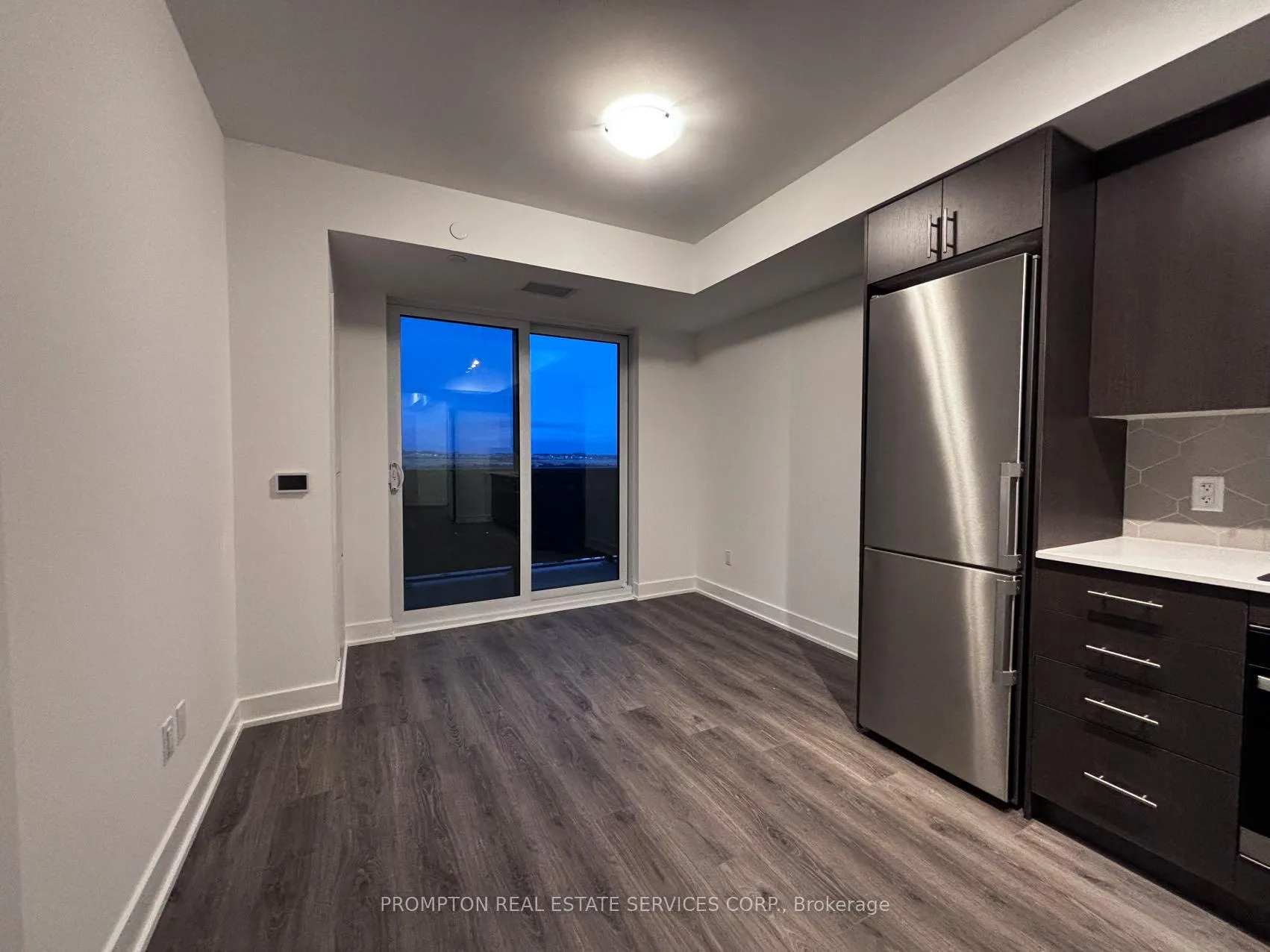 Photo 6 of Unit 1101, 2545 Simcoe Street N, Oshawa, Windfields — HOMEH
