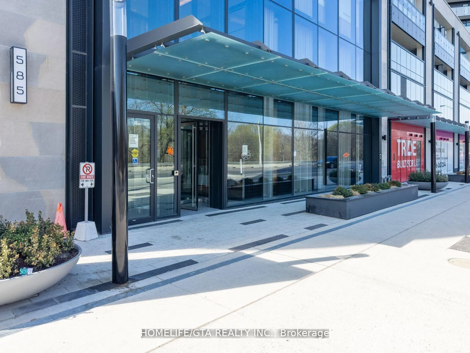 Photo 2 of Unit 2524, 585 Bloor Street E, Toronto, North St. James Town — HOMEH