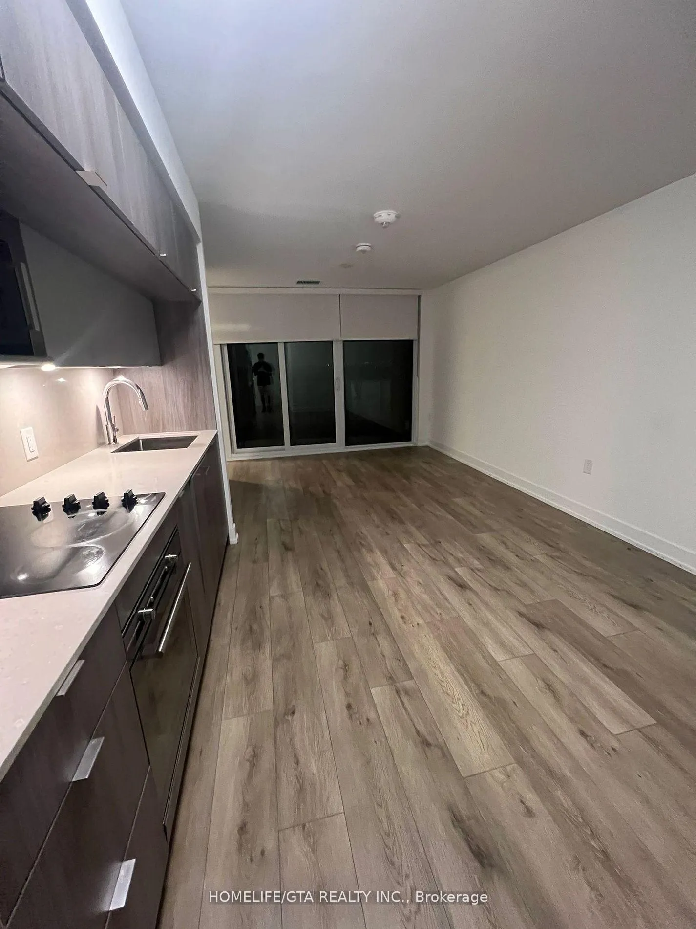 Photo 5 of Unit 2524, 585 Bloor Street E, Toronto, North St. James Town — HOMEH
