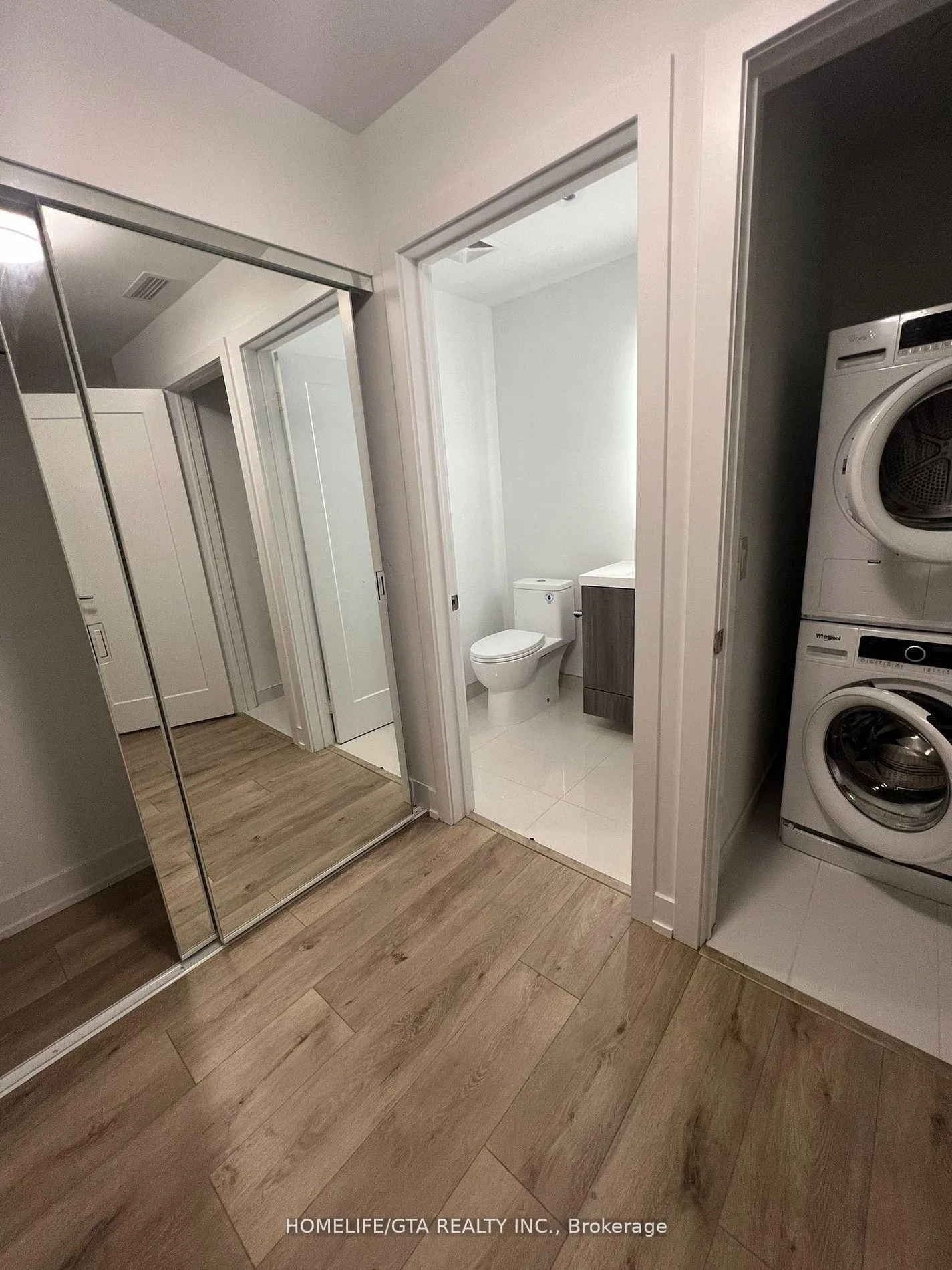 Photo 8 of Unit 2524, 585 Bloor Street E, Toronto, North St. James Town — HOMEH