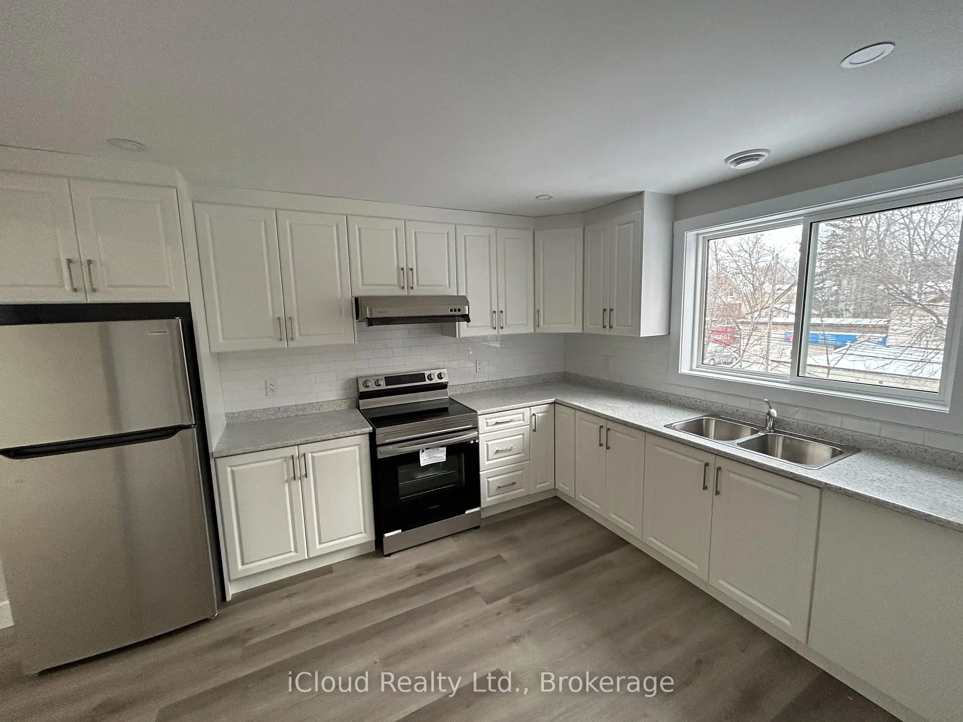 Photo 15 of Unit Unit 2, 152 Weber Street E, Kitchener — HOMEH