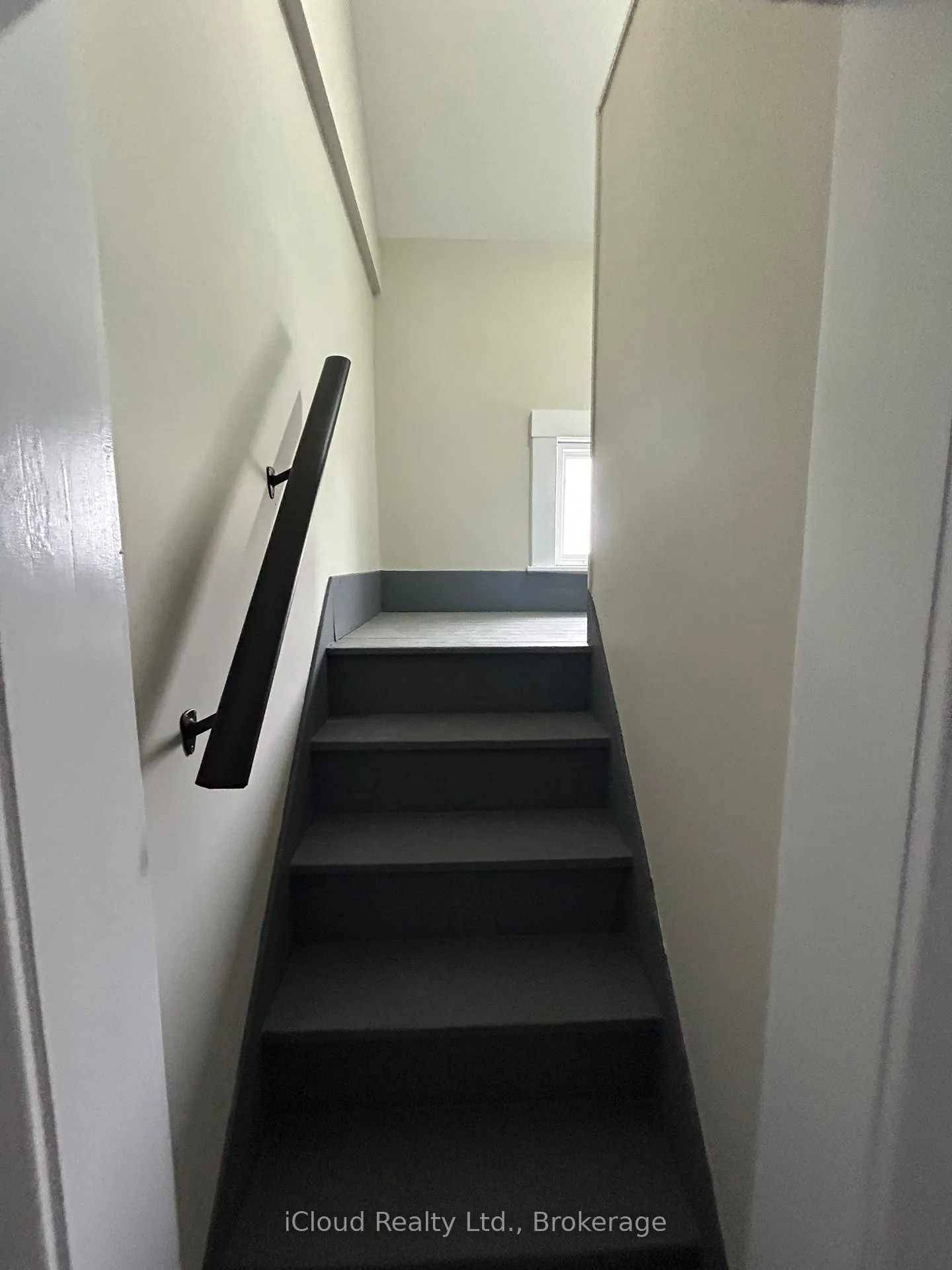 Photo 23 of Unit Unit 2, 152 Weber Street E, Kitchener — HOMEH