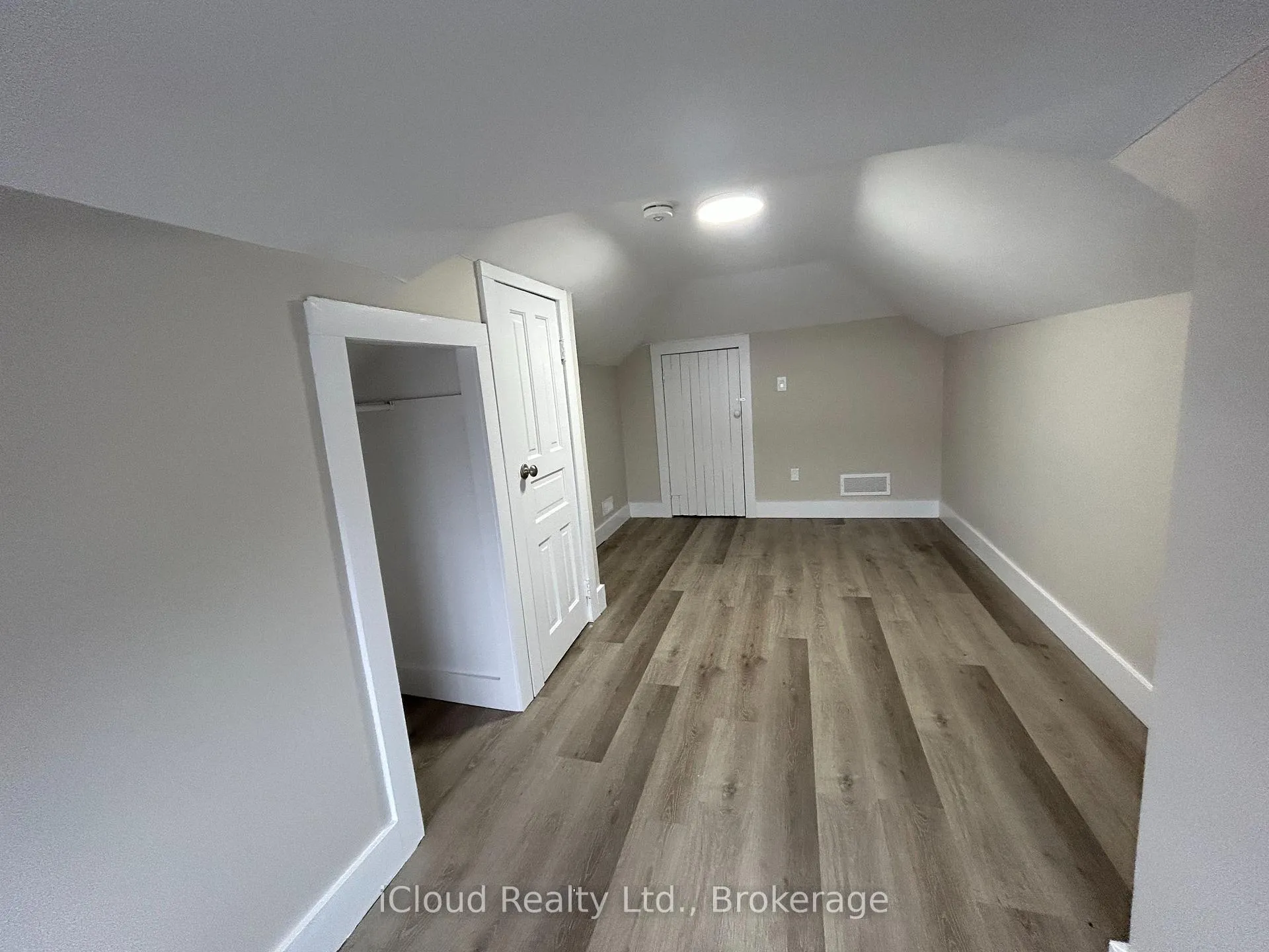 Photo 27 of Unit Unit 2, 152 Weber Street E, Kitchener — HOMEH