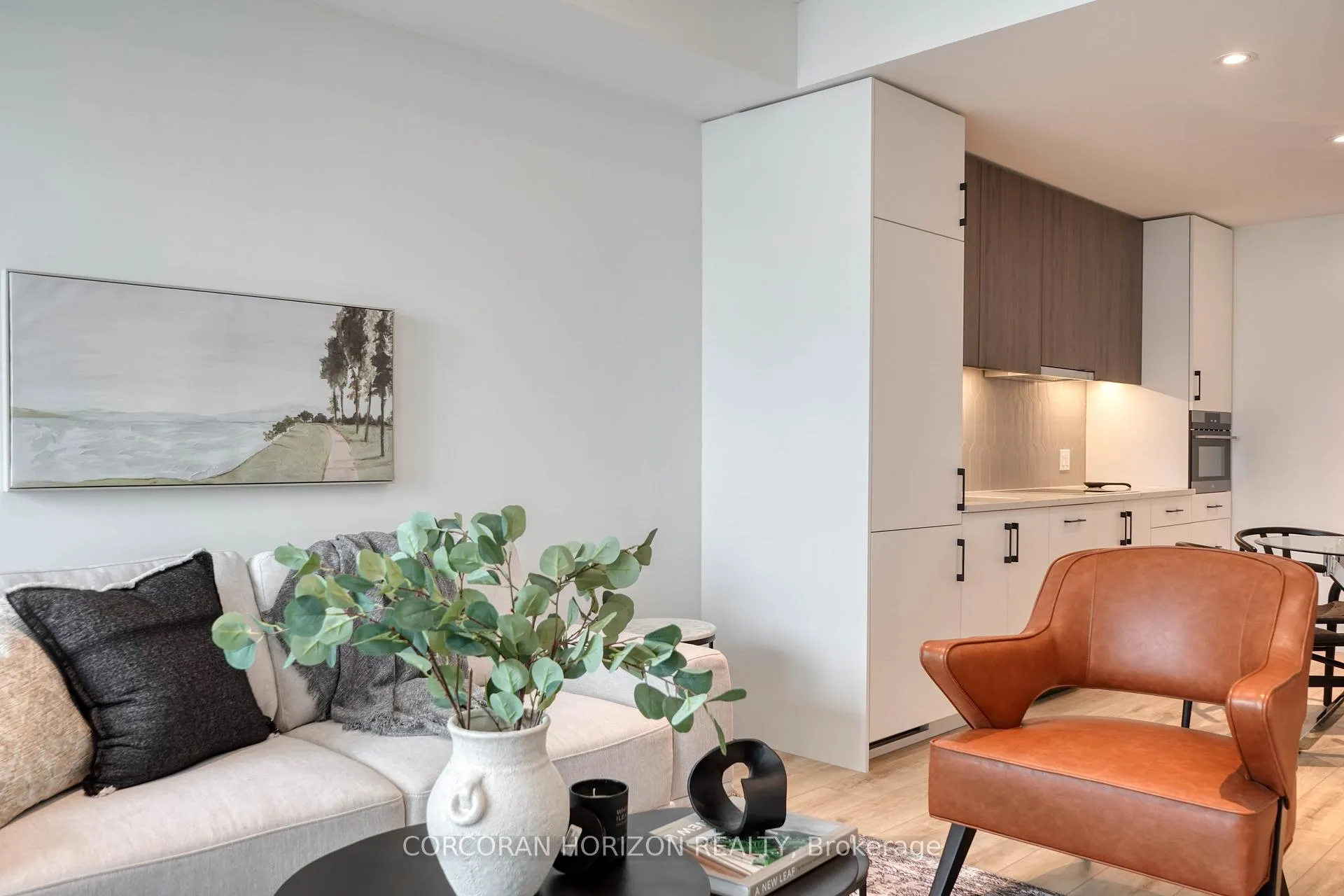 Photo 9 of Unit 406, 741 King Street W, Kitchener, KW Hospital — HOMEH