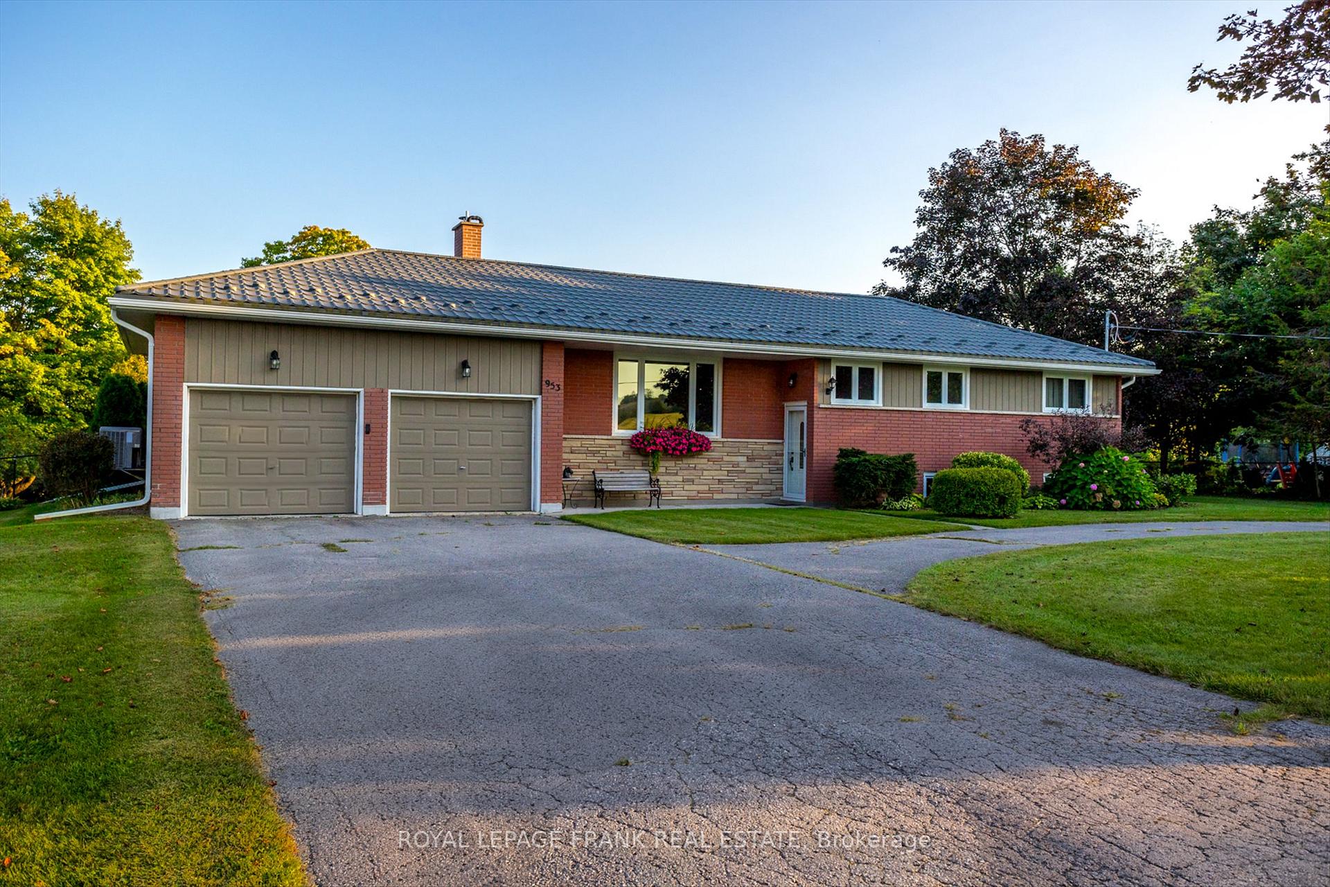 Photo 1 of 953 Mount Pleasant Road, Cavan Monaghan, Cavan Twp — HOMEH
