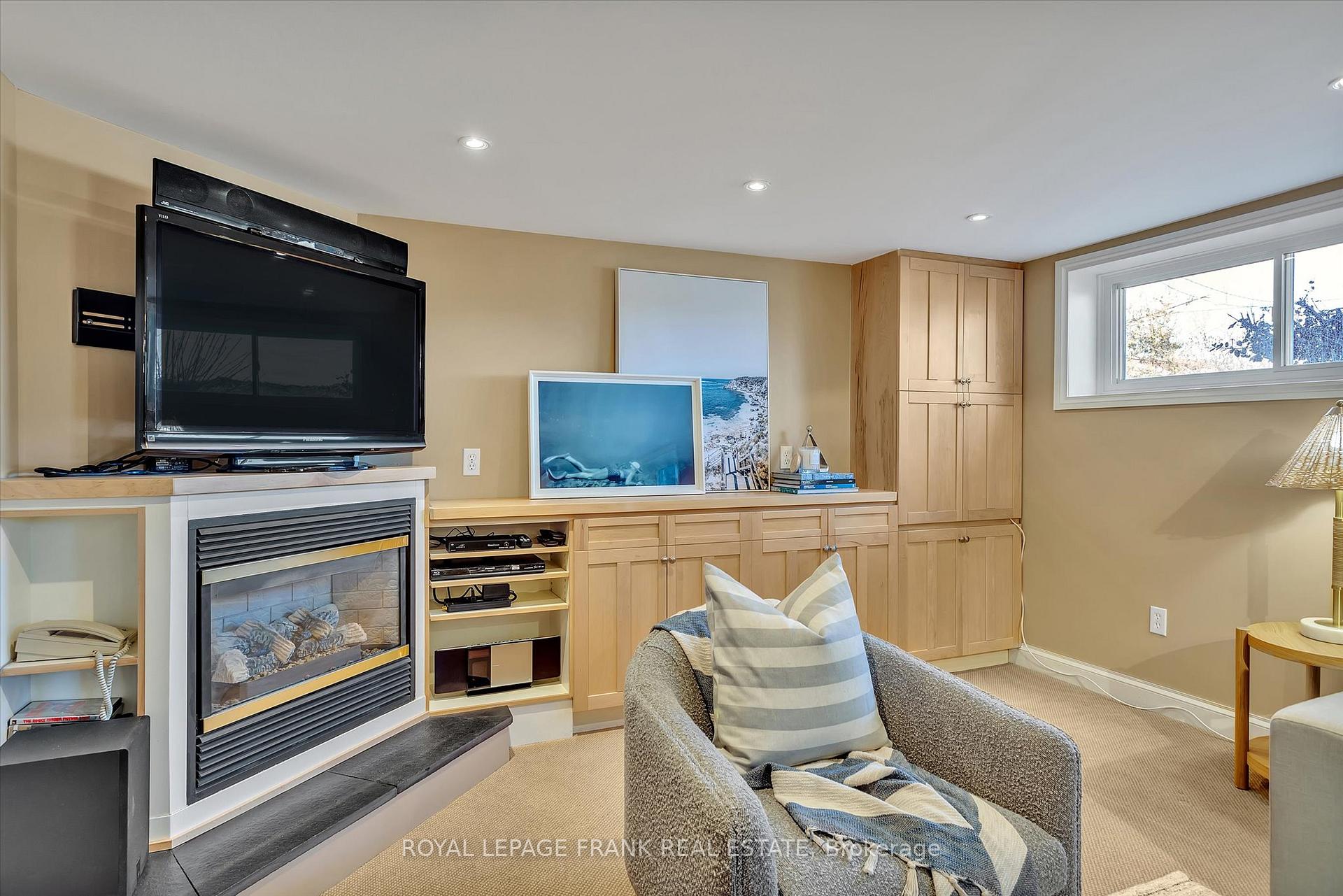 Photo 25 of 953 Mount Pleasant Road, Cavan Monaghan, Cavan Twp — HOMEH