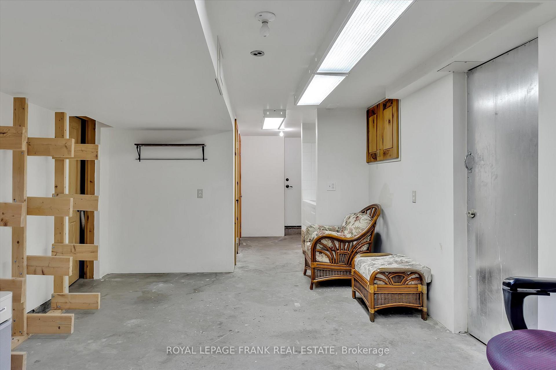 Photo 30 of 953 Mount Pleasant Road, Cavan Monaghan, Cavan Twp — HOMEH