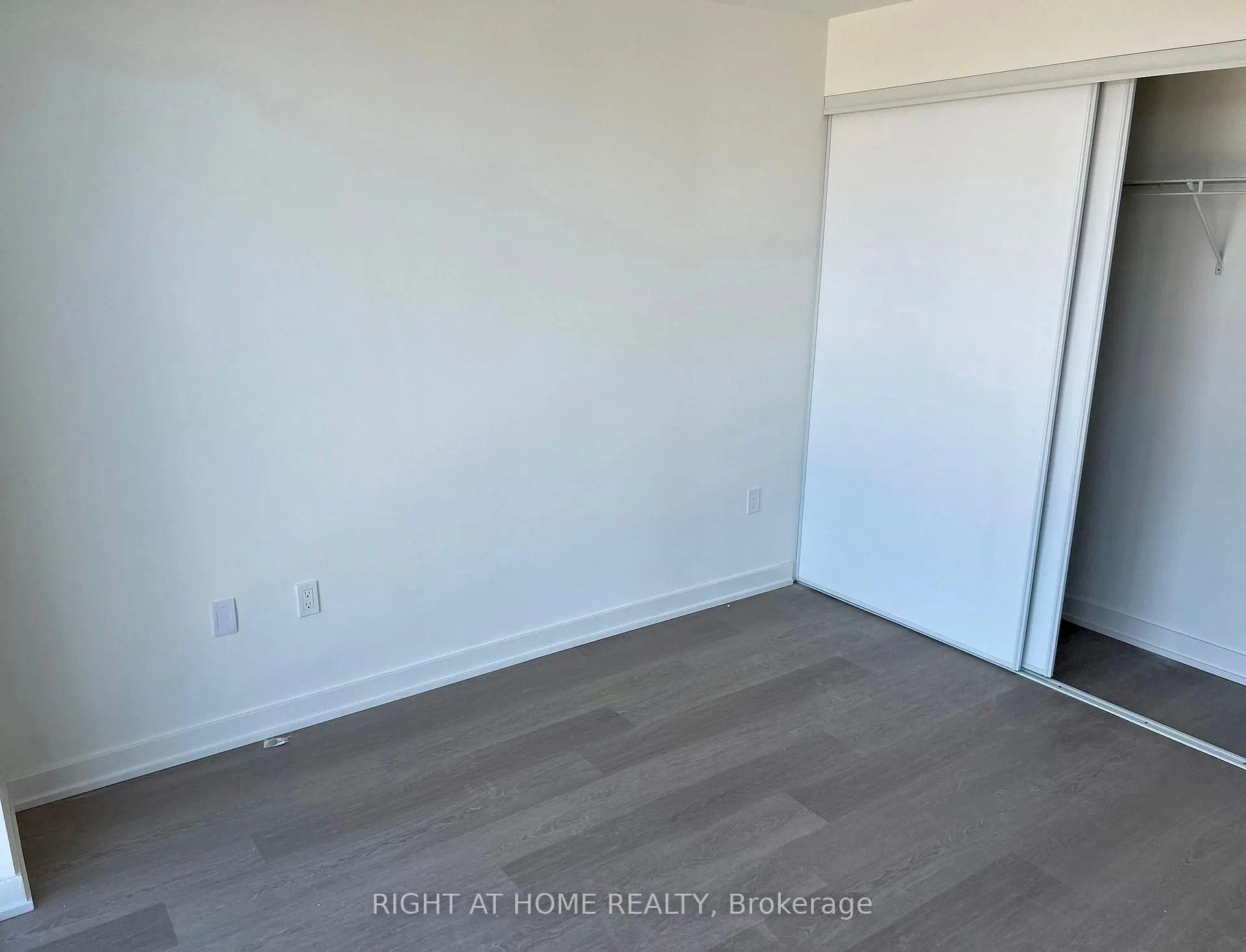 Photo 15 of Unit 416, 859 The Queensway, Etobicoke, Stonegate-Queensway — HOMEH