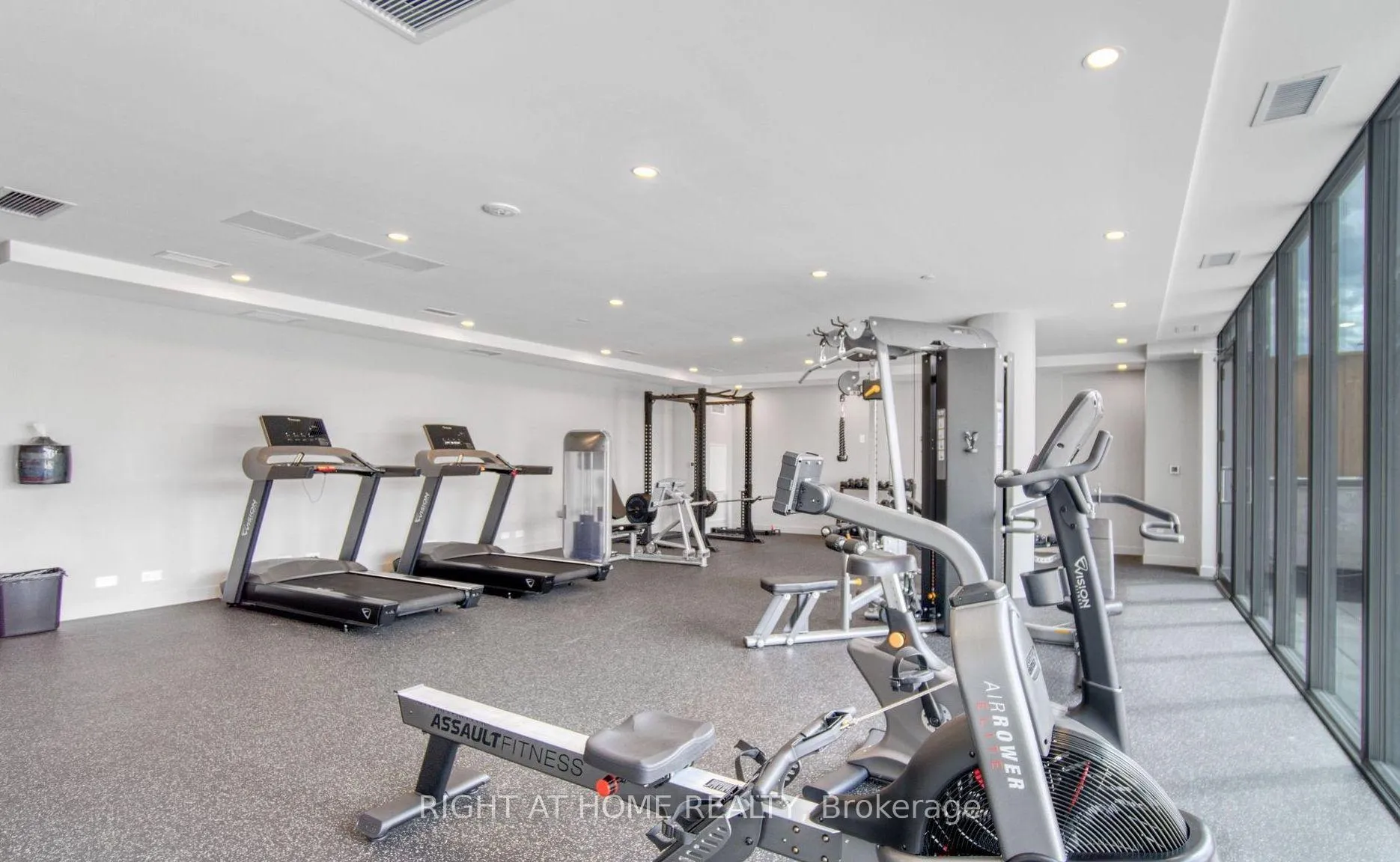 Photo 22 of Unit 416, 859 The Queensway, Etobicoke, Stonegate-Queensway — HOMEH