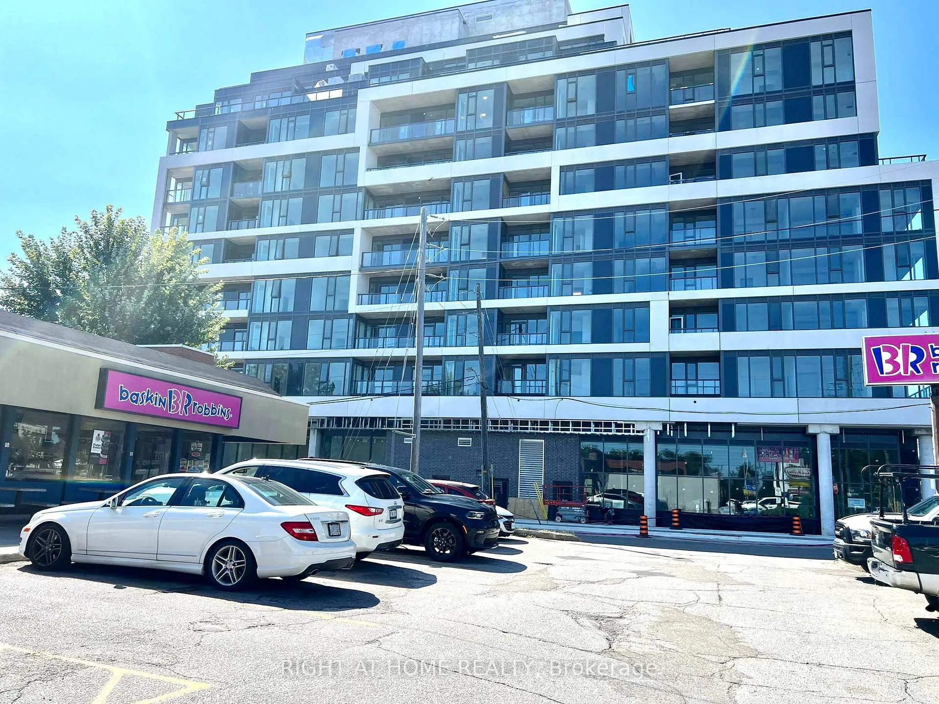 Photo 25 of Unit 416, 859 The Queensway, Etobicoke, Stonegate-Queensway — HOMEH