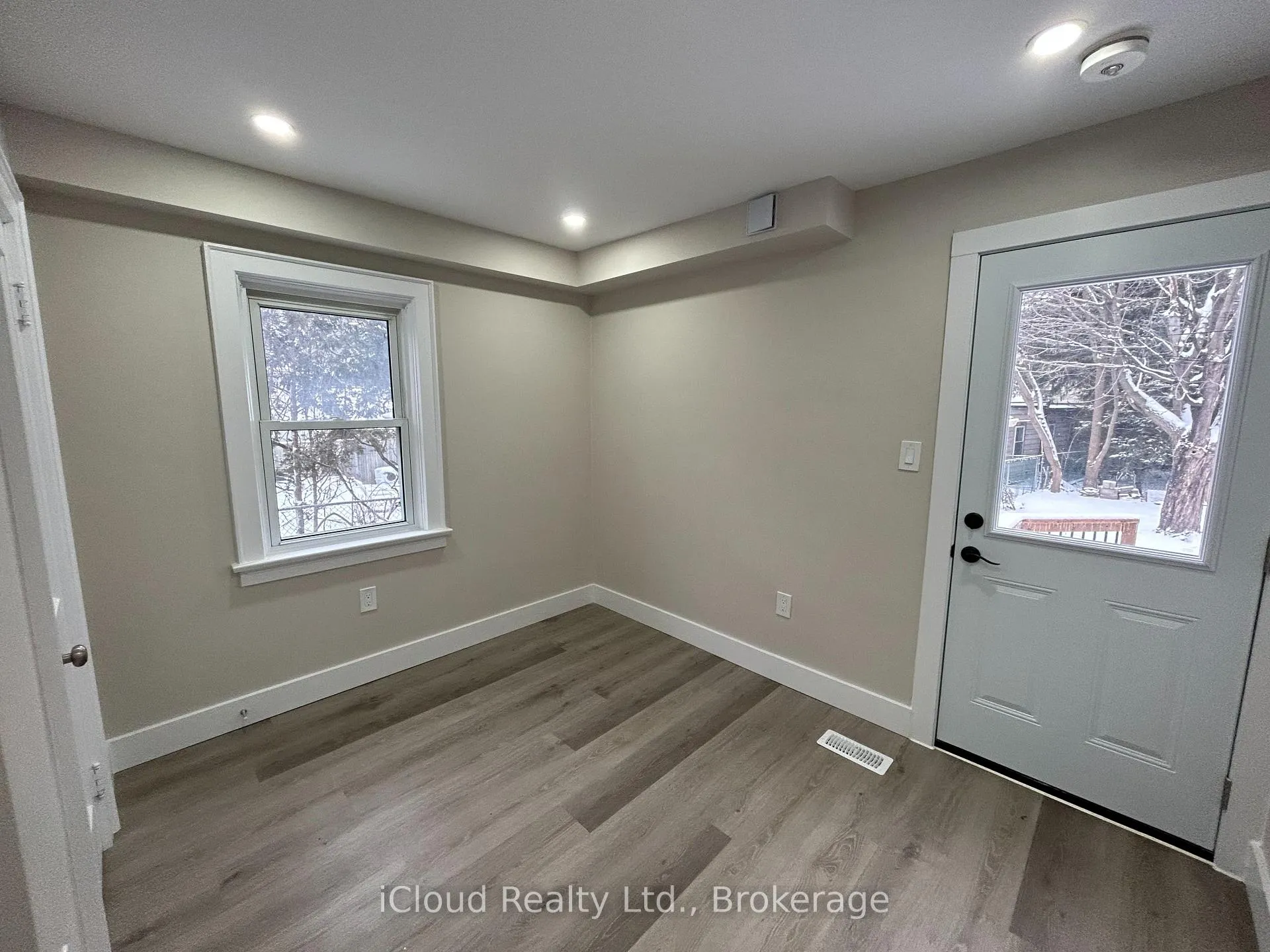 Photo 17 of Unit Unit 1, 152 Weber Street E, Kitchener — HOMEH