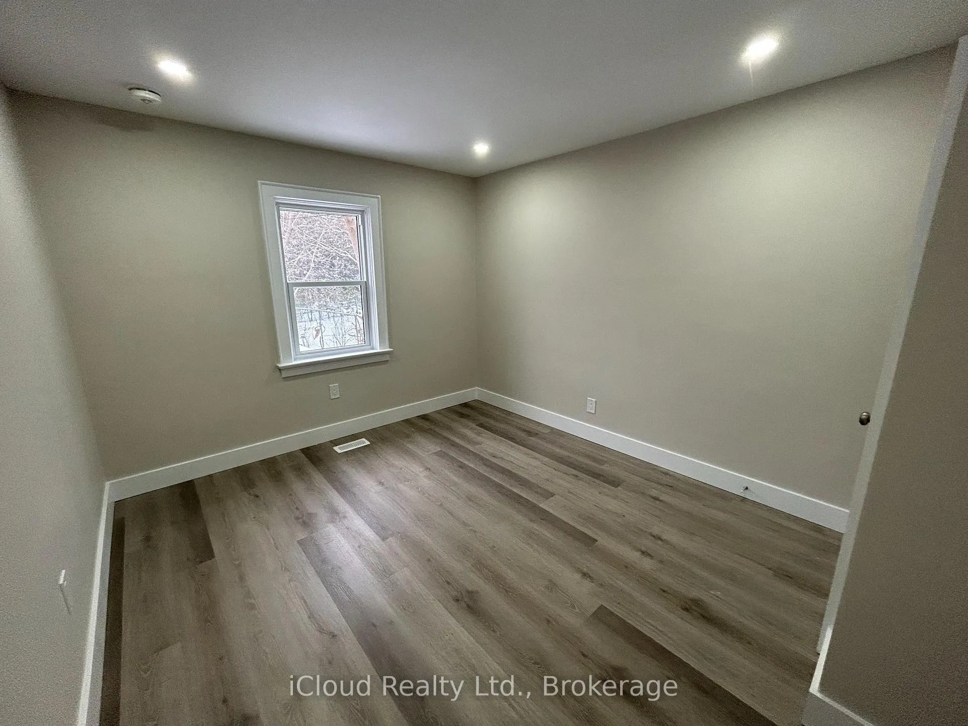 Photo 21 of Unit Unit 1, 152 Weber Street E, Kitchener — HOMEH