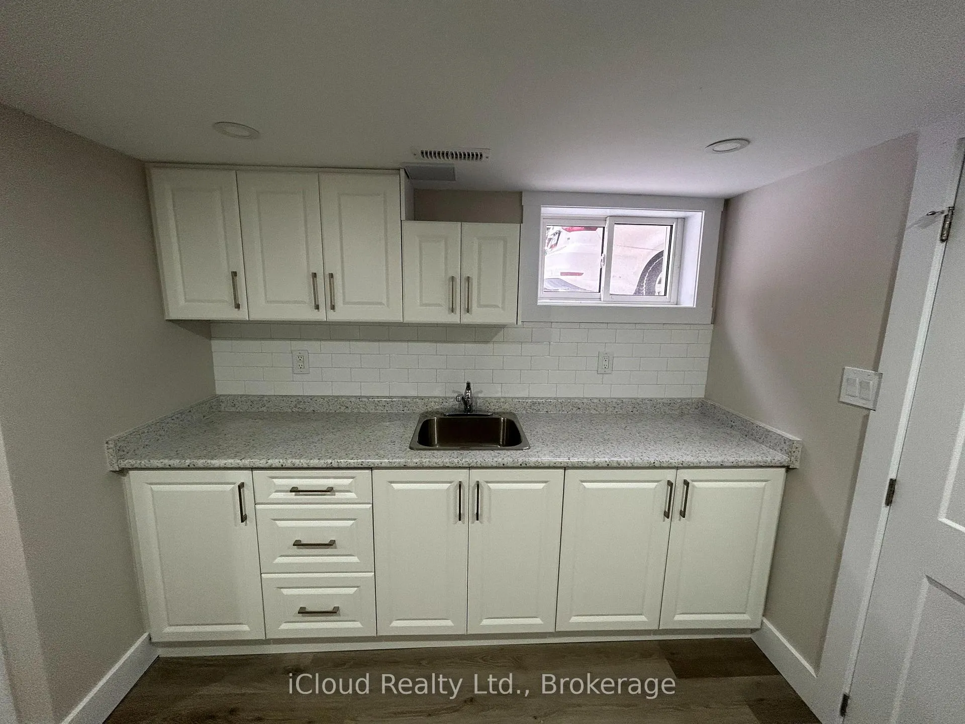 Photo 29 of Unit Unit 1, 152 Weber Street E, Kitchener — HOMEH