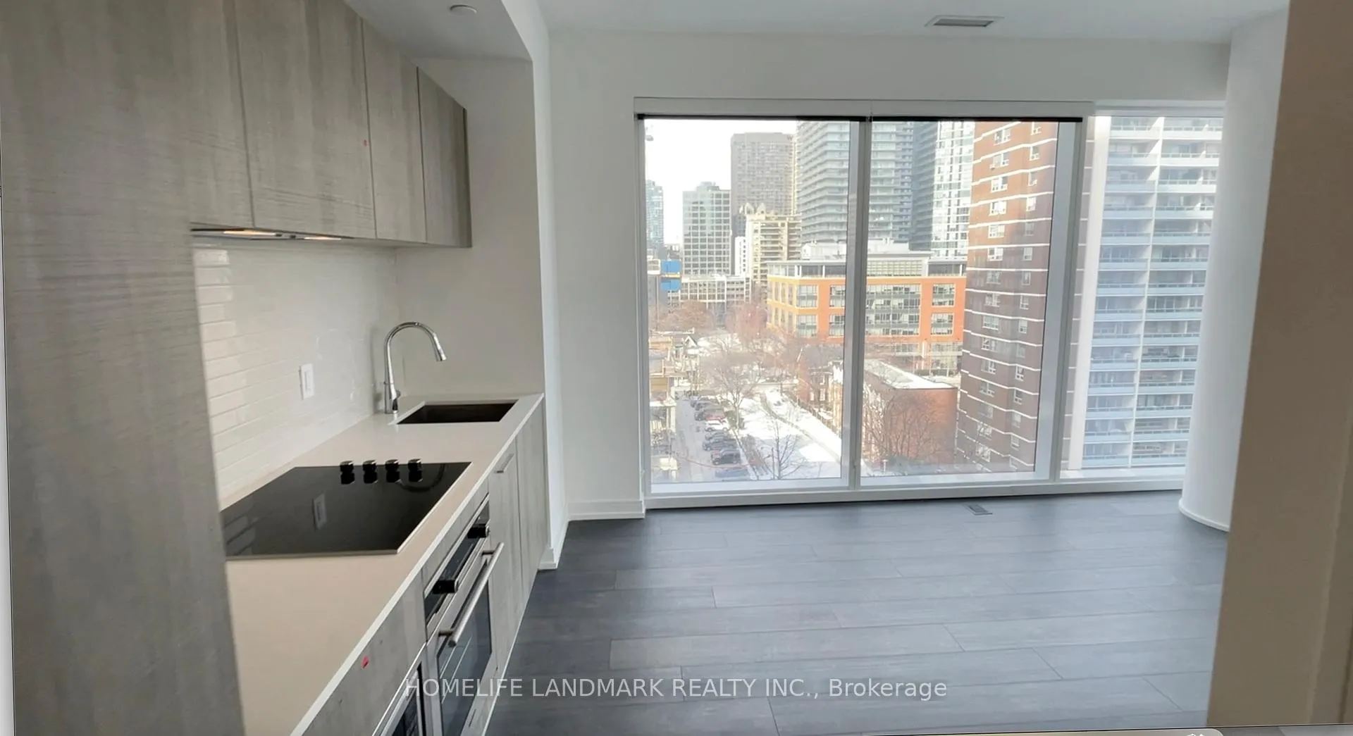 Photo 5 of Unit 1002, 3 Gloucester Street, Toronto, Church-Yonge Corridor — HOMEH