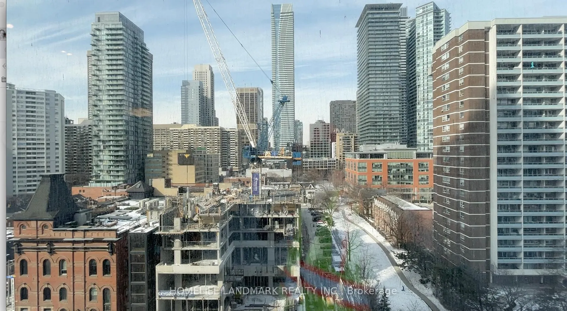 Photo 7 of Unit 1002, 3 Gloucester Street, Toronto, Church-Yonge Corridor — HOMEH