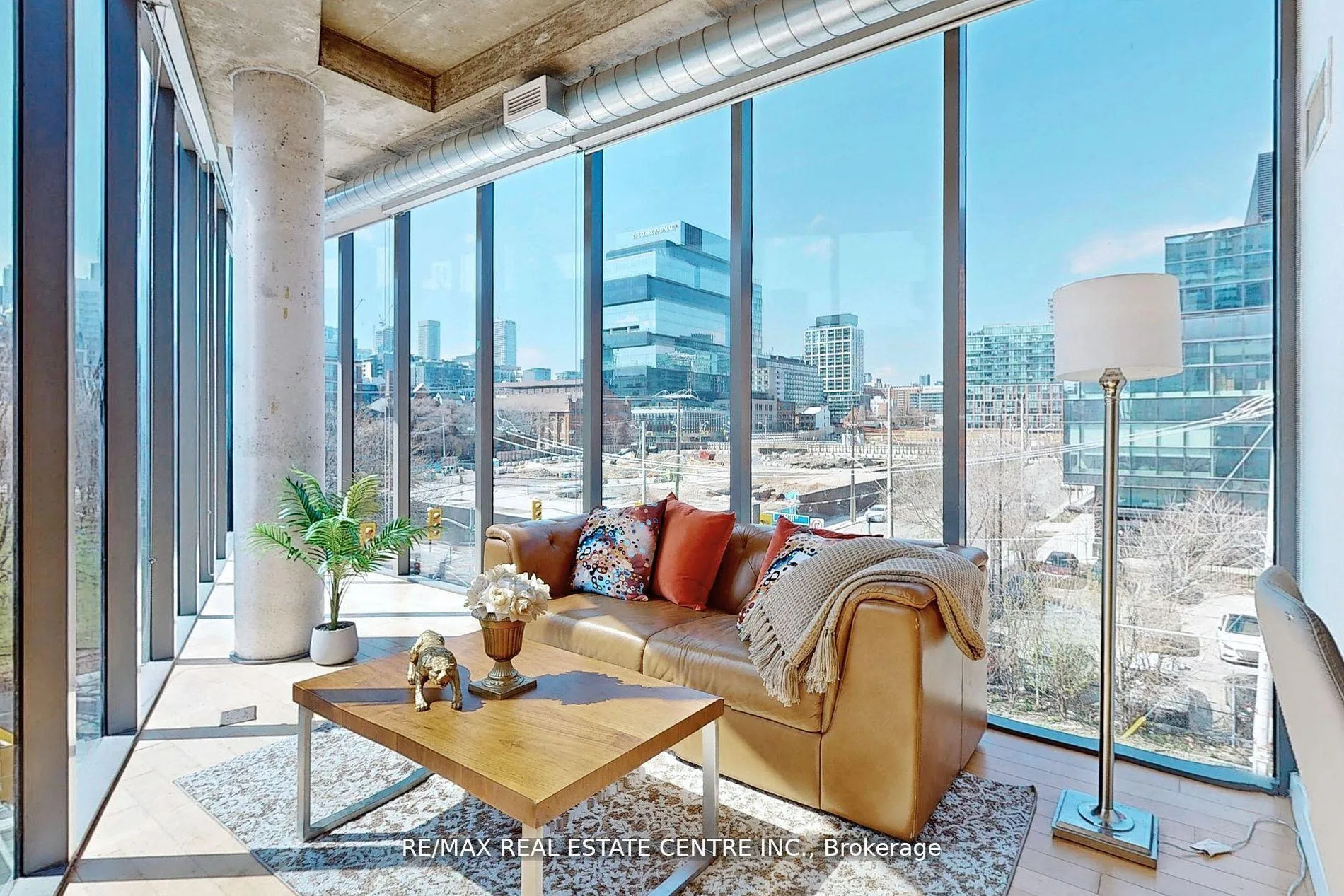 Photo 1 of Unit 312, 33 Mill Street, Toronto, Waterfront Communities — HOMEH