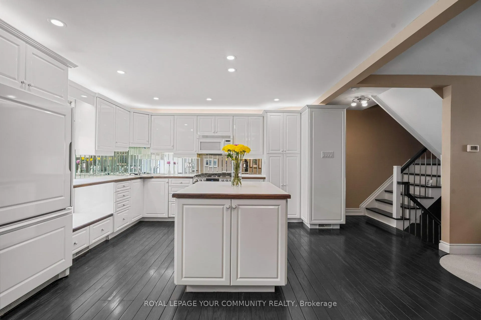 Photo 8 of 248 Royal Orchard Boulevard, Markham, Royal Orchard — HOMEH