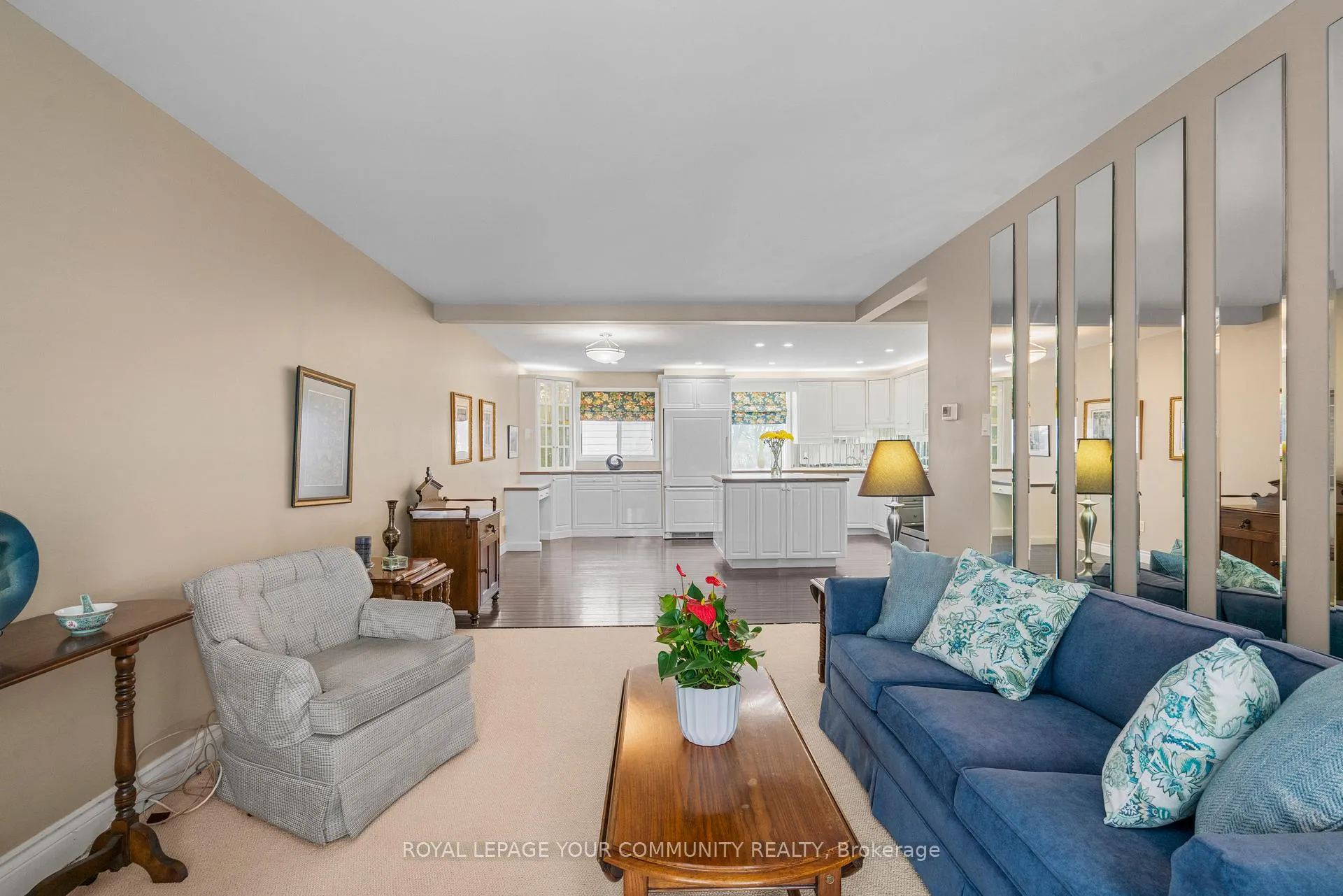 Photo 11 of 248 Royal Orchard Boulevard, Markham, Royal Orchard — HOMEH