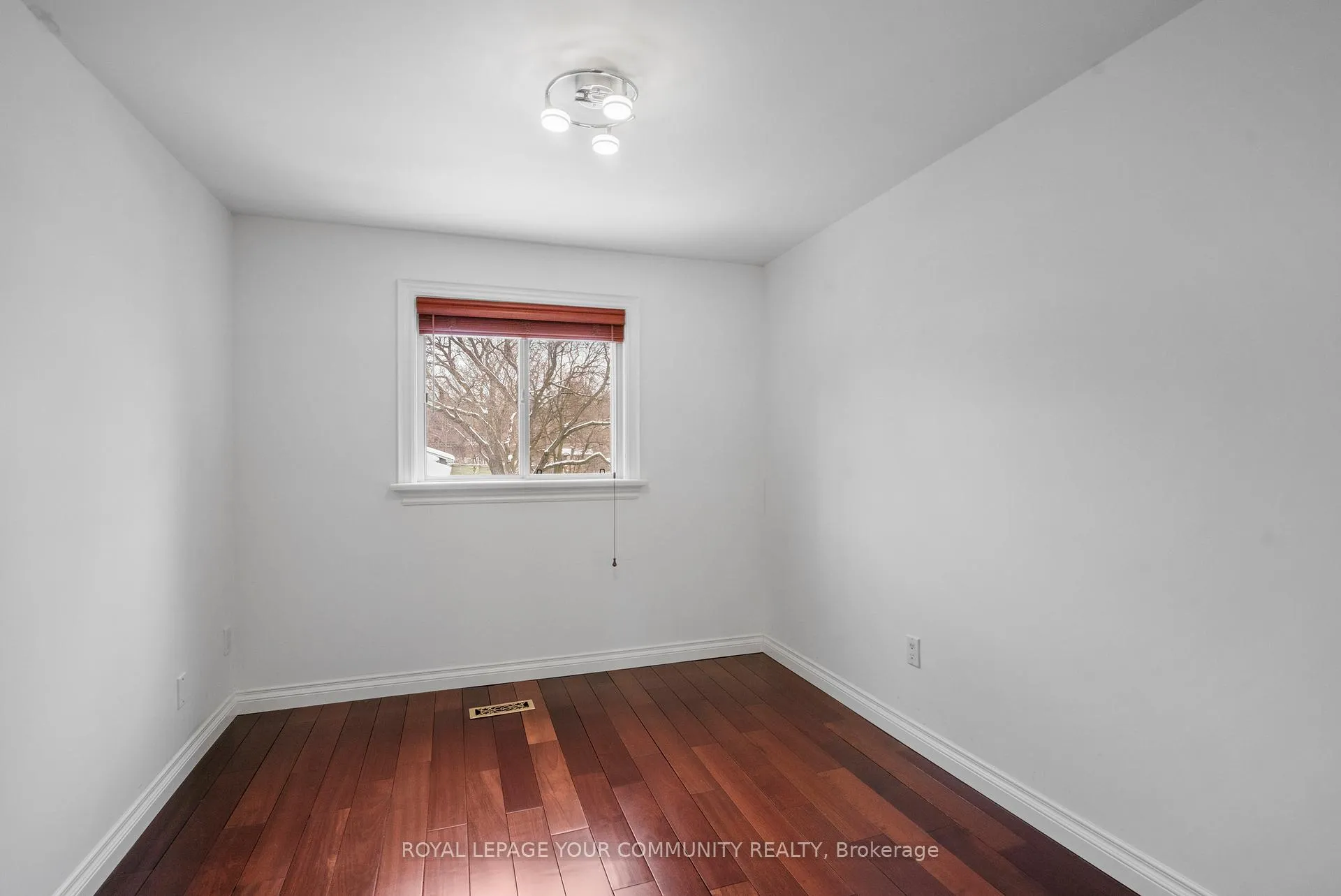 Photo 16 of 248 Royal Orchard Boulevard, Markham, Royal Orchard — HOMEH