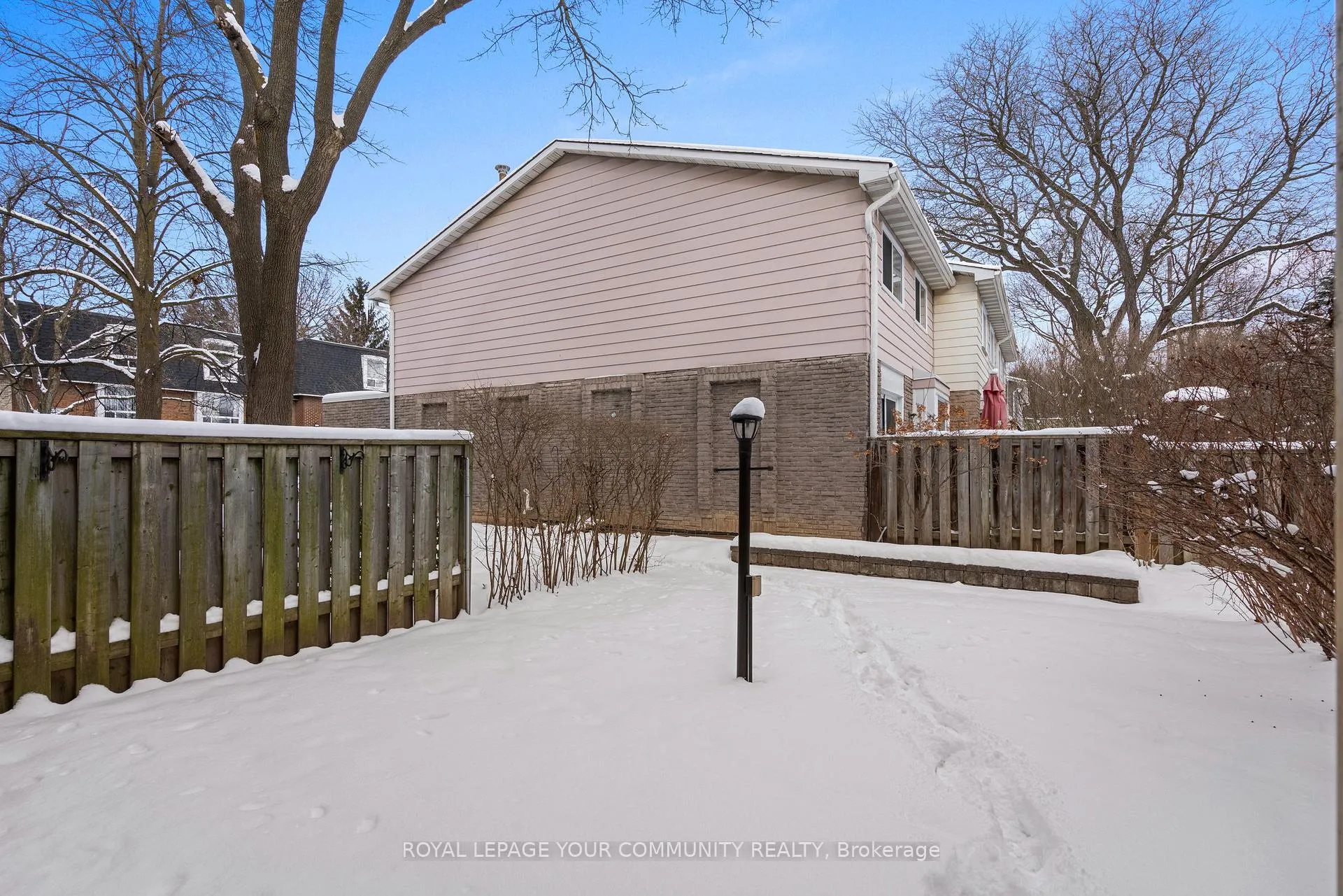 Photo 20 of 248 Royal Orchard Boulevard, Markham, Royal Orchard — HOMEH