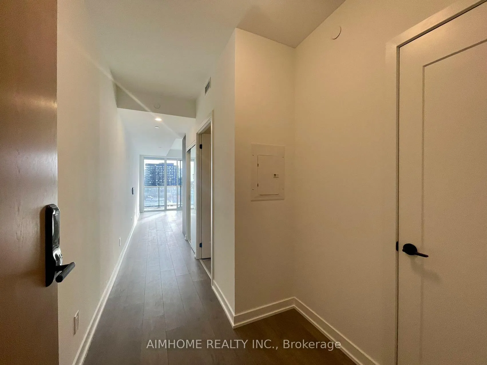 Photo 2 of Unit 612, 5 Defries Street, Toronto, Regent Park — HOMEH
